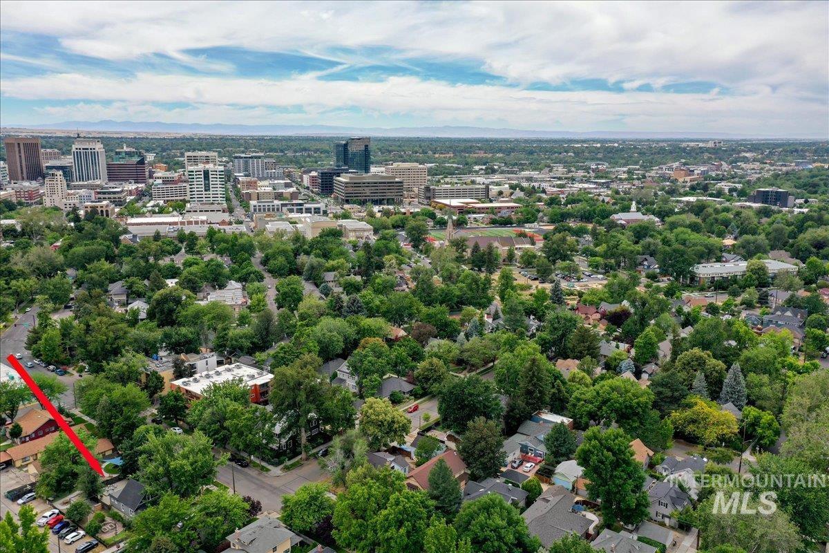 817 W Thatcher Street, Boise, Idaho 83702, 3 Bedrooms, 1 Bathroom, Residential For Sale, Price $639,000,MLS 98997756