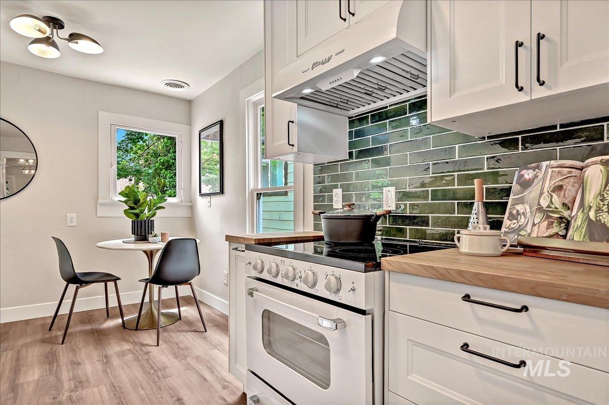817 W Thatcher Street, Boise, Idaho 83702, 3 Bedrooms, 1 Bathroom, Residential For Sale, Price $639,000,MLS 98997756