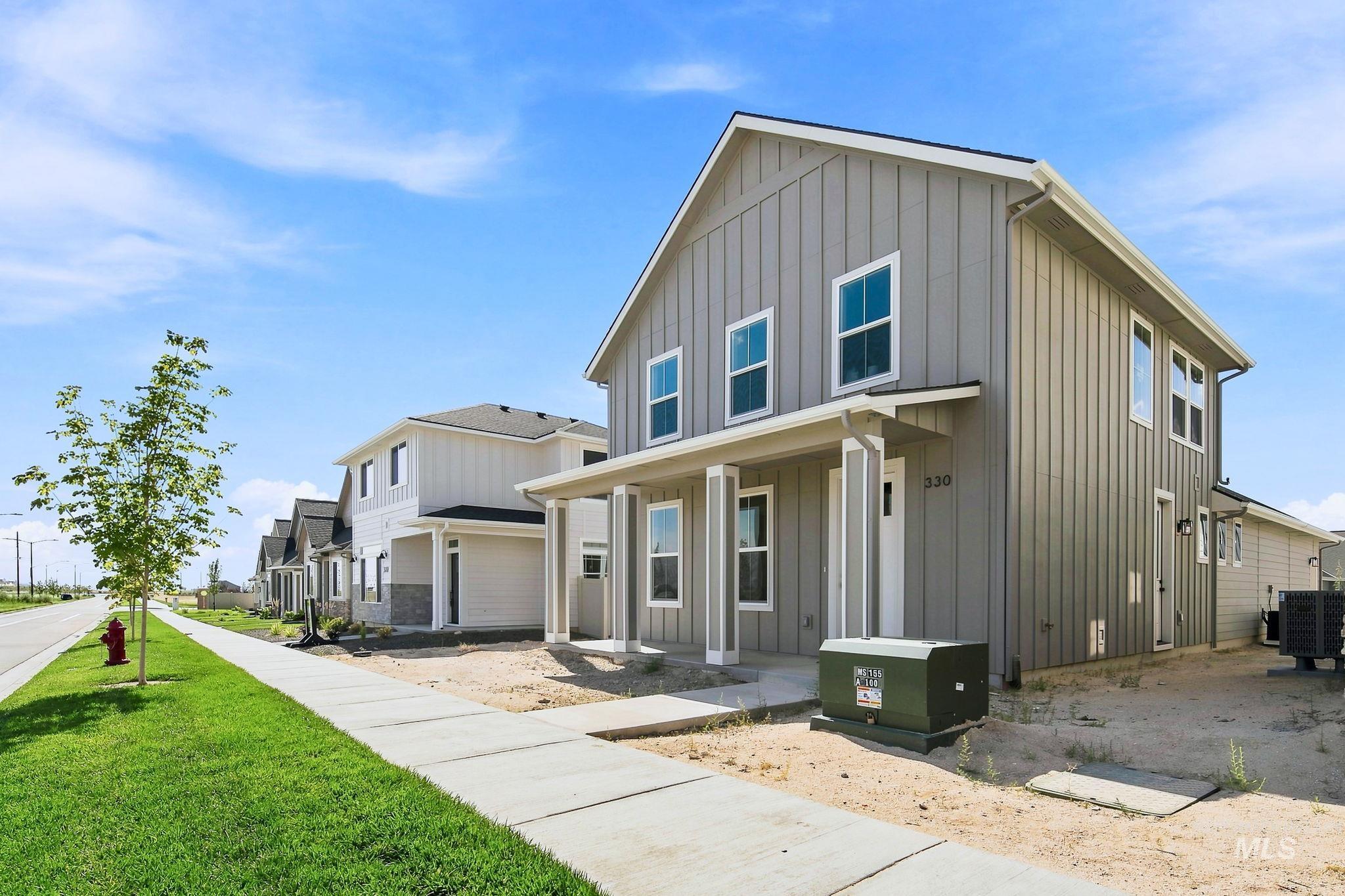 330 E Mayfield Springs Blvd, Boise, Idaho 83716, 3 Bedrooms, 2.5 Bathrooms, Residential For Sale, Price $440,999, 98997765