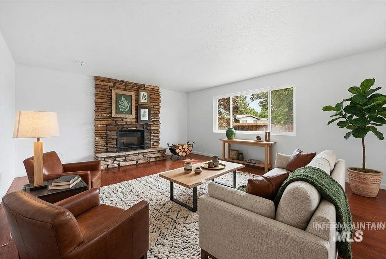 1904 NW 8th St, Meridian, Idaho 83646, 5 Bedrooms, 2 Bathrooms, Residential For Sale, Price $465,000,MLS 98997769