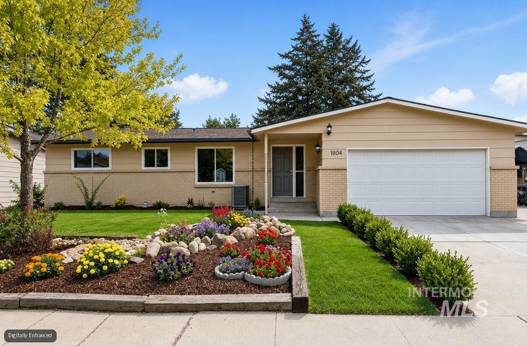 1904 NW 8th St, Meridian, Idaho 83646, 5 Bedrooms, 2 Bathrooms, Residential For Sale, Price $465,000, 98997769