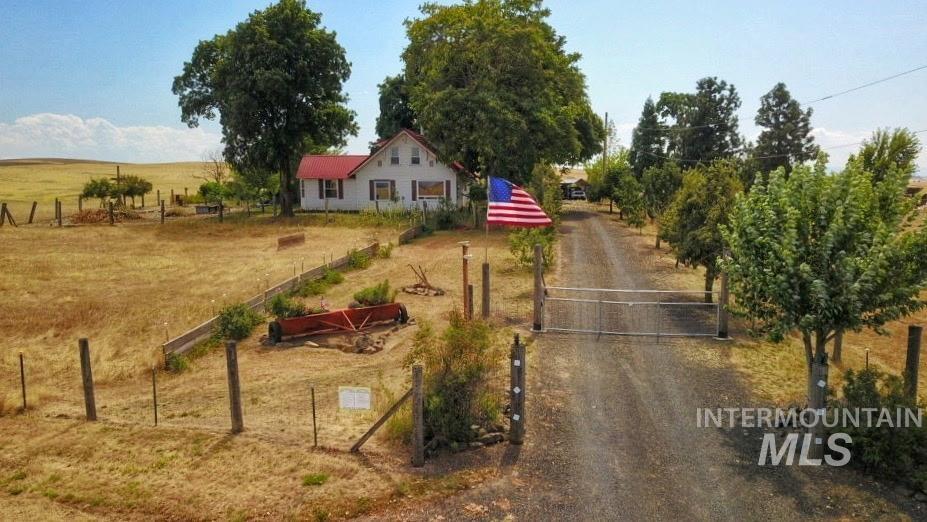 35892 North Rd, Kendrick, Idaho 83537, 4 Bedrooms, 2 Bathrooms, Residential For Sale, Price $495,000, 98997774