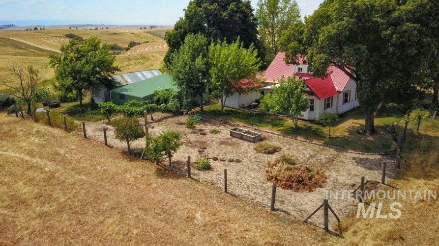 35892 North Rd, Kendrick, Idaho 83537, 4 Bedrooms, 2 Bathrooms, Residential For Sale, Price $495,000, 98997774