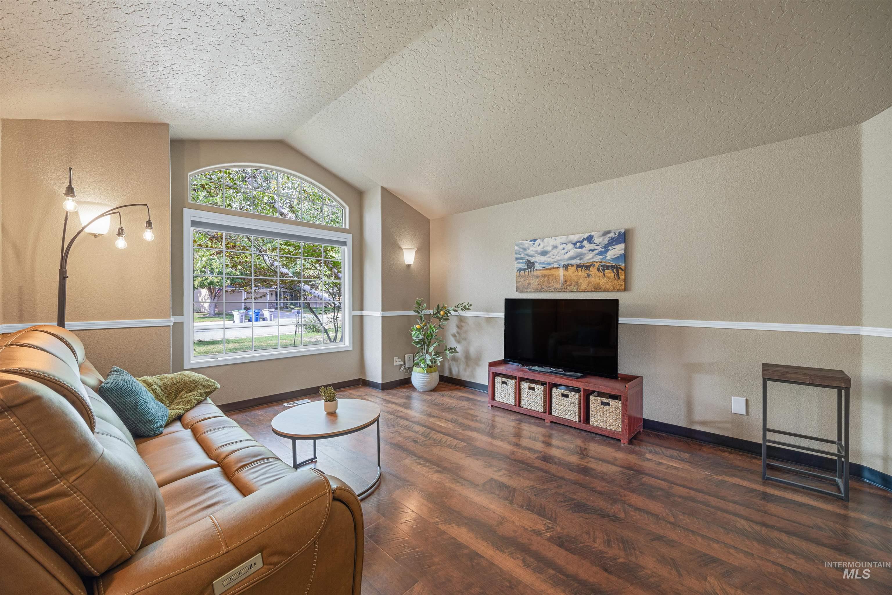 6501 Outlook Dr, Boise, Idaho 83714, 3 Bedrooms, 2 Bathrooms, Residential For Sale, Price $499,000, 98997795