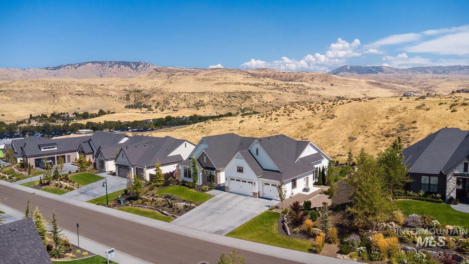 11330 N Elk Ridge Way, Boise, Idaho 83614, 4 Bedrooms, 3.5 Bathrooms, Residential For Sale, Price $1,689,900,MLS 98997798