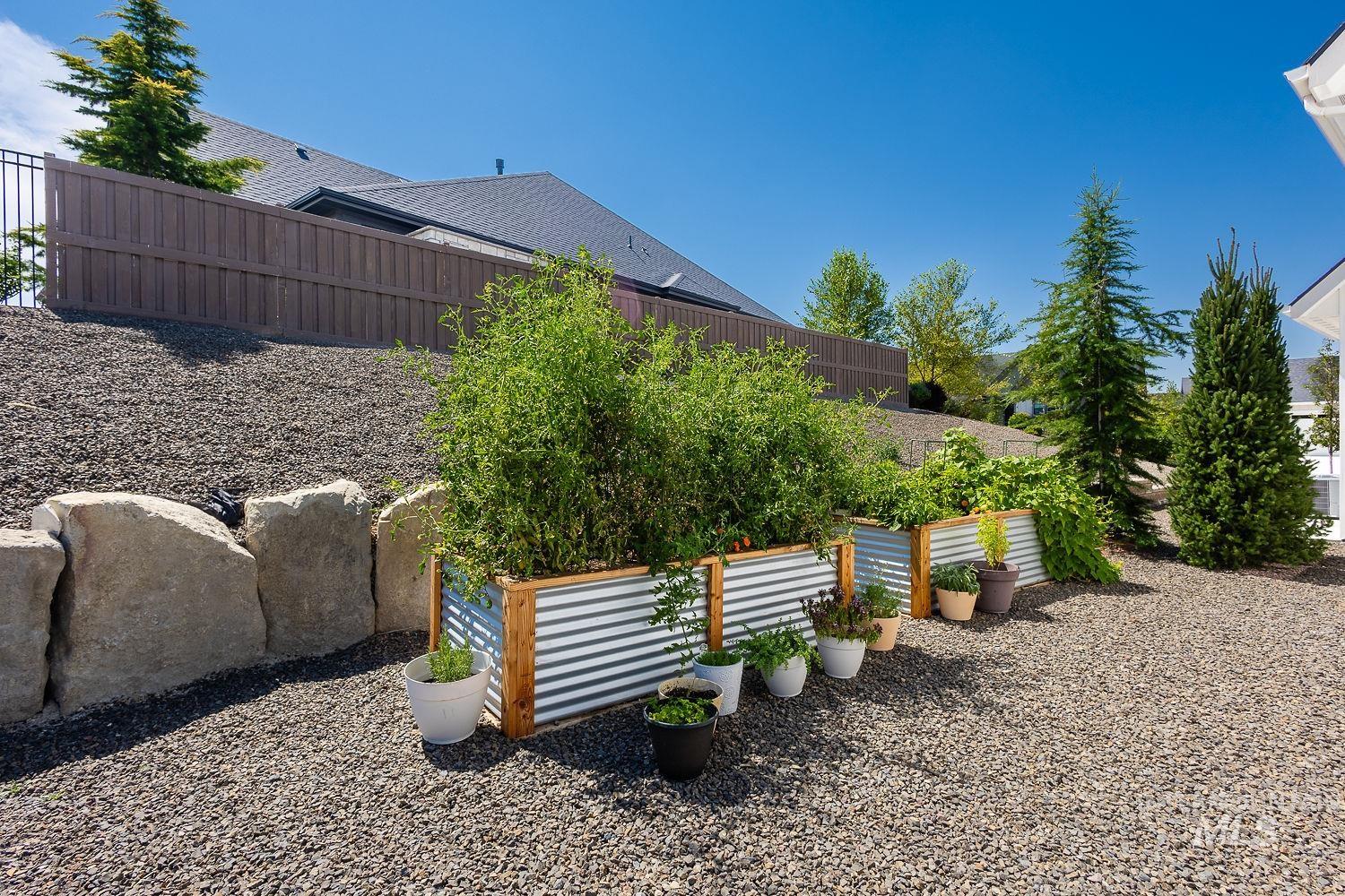 11330 N Elk Ridge Way, Boise, Idaho 83614, 4 Bedrooms, 3.5 Bathrooms, Residential For Sale, Price $1,689,900,MLS 98997798