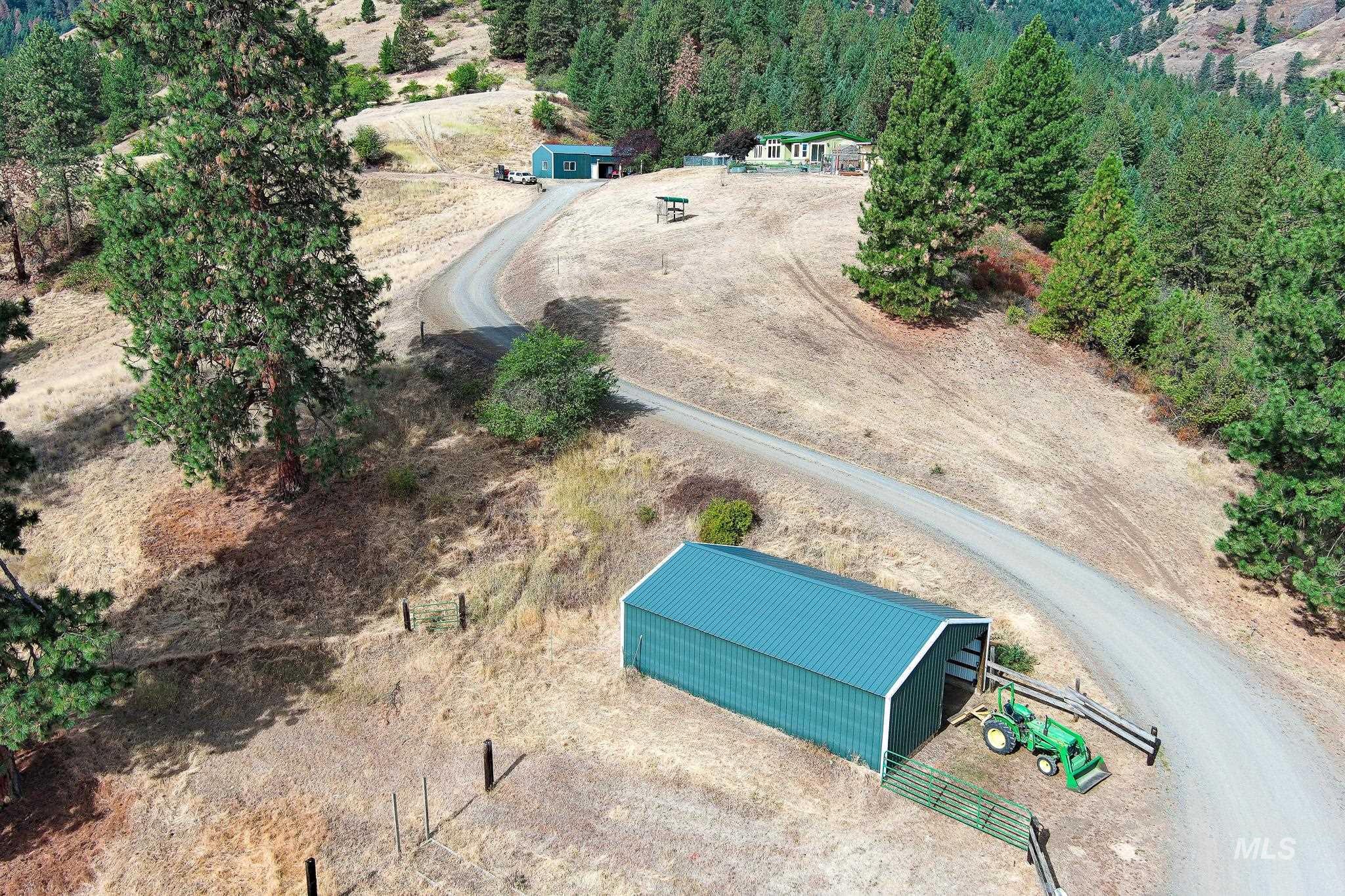 161 Saddle Ridge Road, White Bird, Idaho 83554, 3 Bedrooms, 2.5 Bathrooms, Residential For Sale, Price $545,000,MLS 98997808