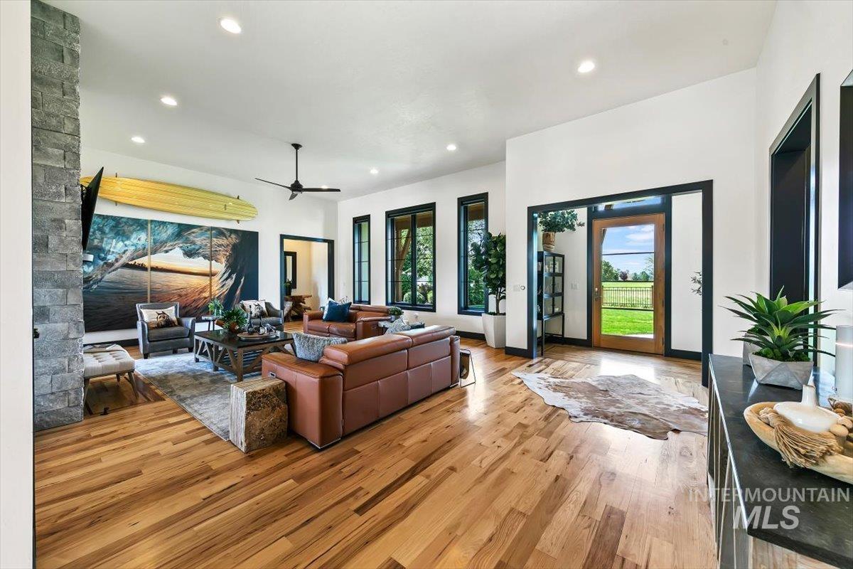 2972 N Ballantyne Ln, Eagle, Idaho 83616, 5 Bedrooms, 4 Bathrooms, Residential For Sale, Price $2,999,000,MLS 98997812
