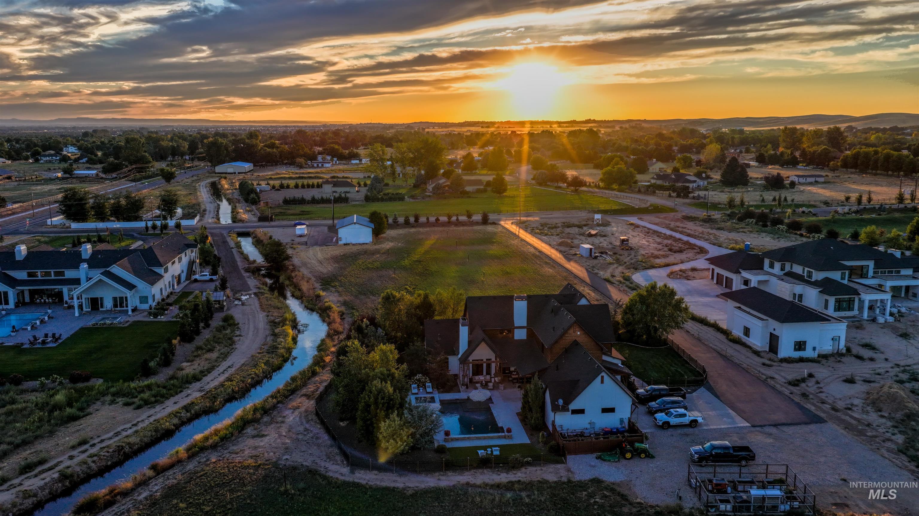 2972 N Ballantyne Ln, Eagle, Idaho 83616, 5 Bedrooms, 4 Bathrooms, Residential For Sale, Price $2,999,000,MLS 98997812