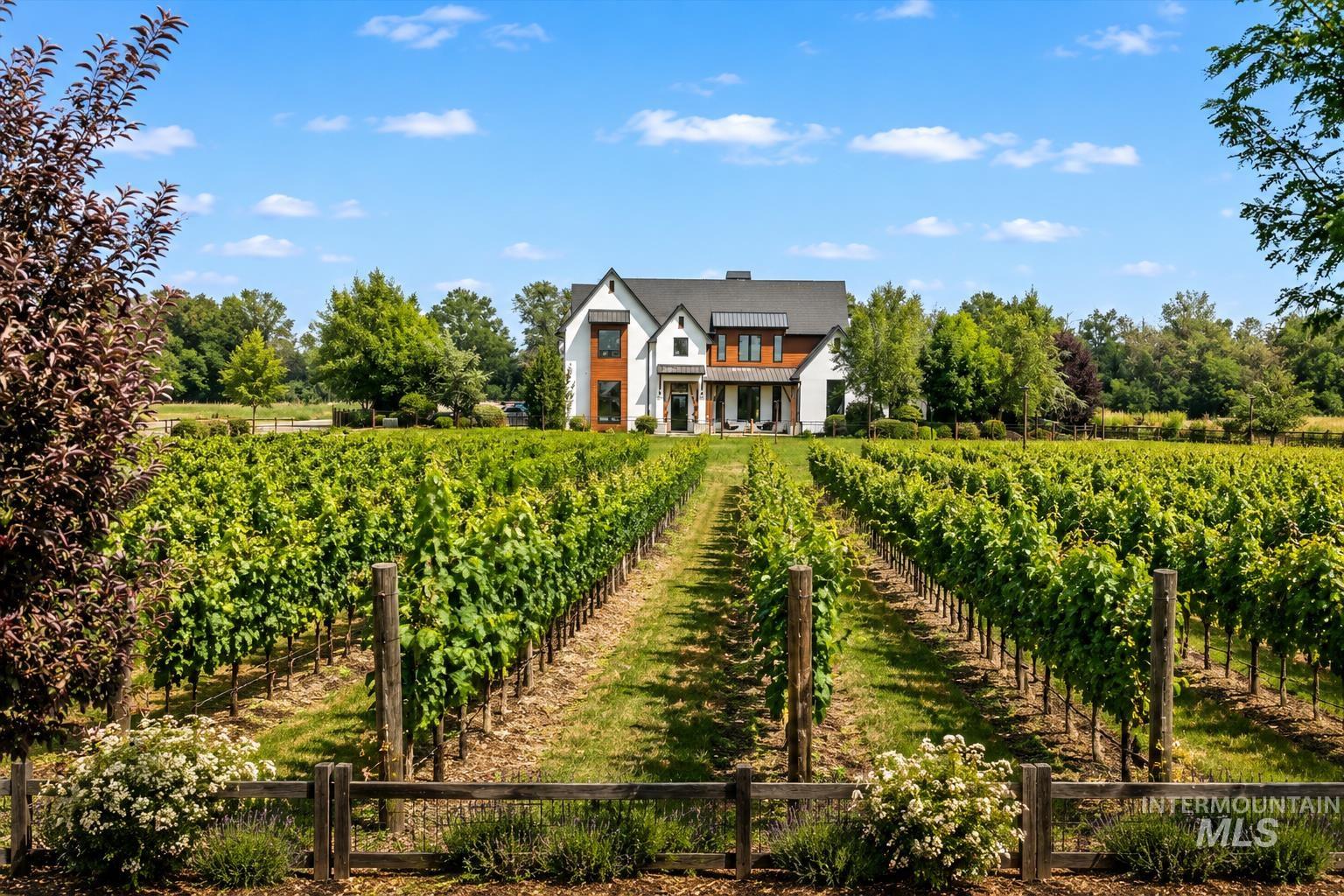 2972 N Ballantyne Ln, Eagle, Idaho 83616, 5 Bedrooms, 4 Bathrooms, Residential For Sale, Price $2,999,000,MLS 98997812