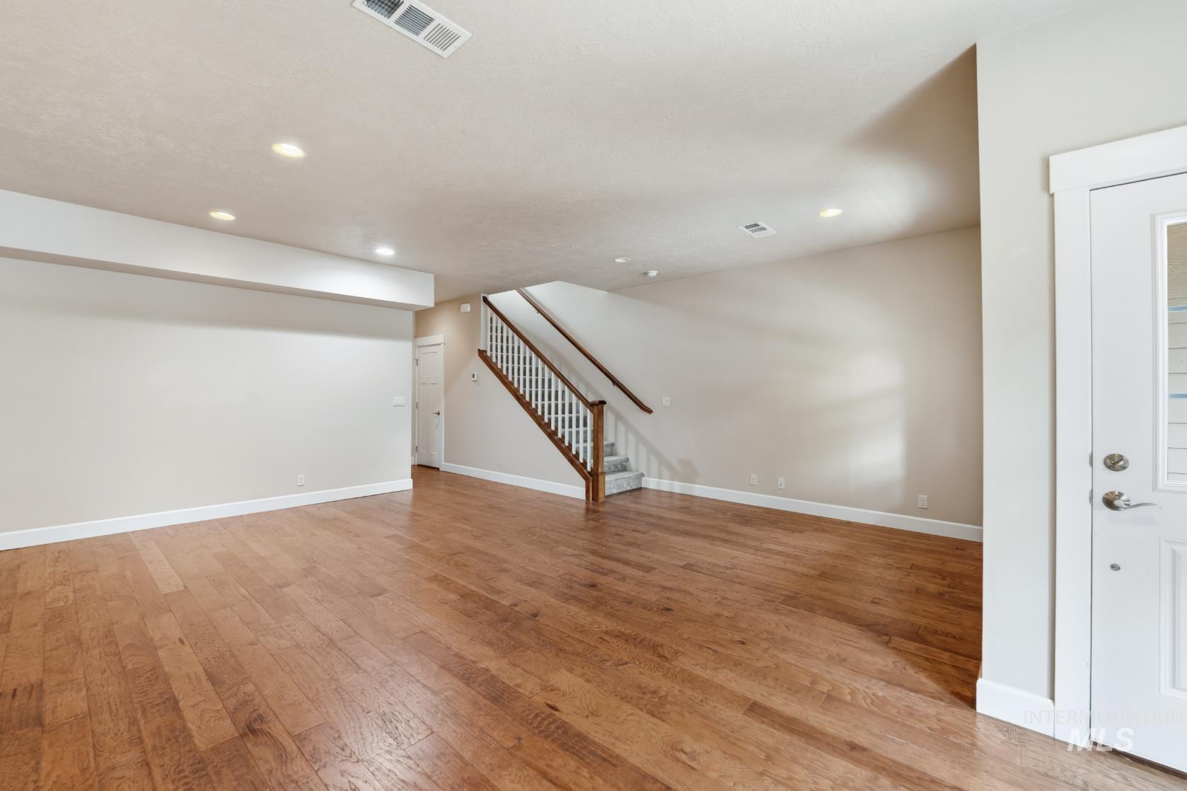 3787 N Woody Ln, Boise, Idaho 83703, 2 Bedrooms, 2.5 Bathrooms, Residential For Sale, Price $599,000,MLS 98997816