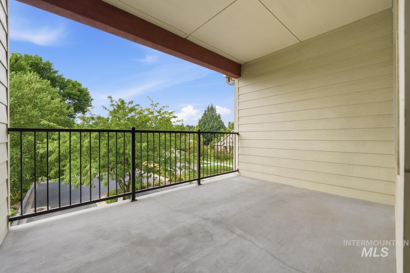 3787 N Woody Ln, Boise, Idaho 83703, 2 Bedrooms, 2.5 Bathrooms, Residential For Sale, Price $599,000,MLS 98997816