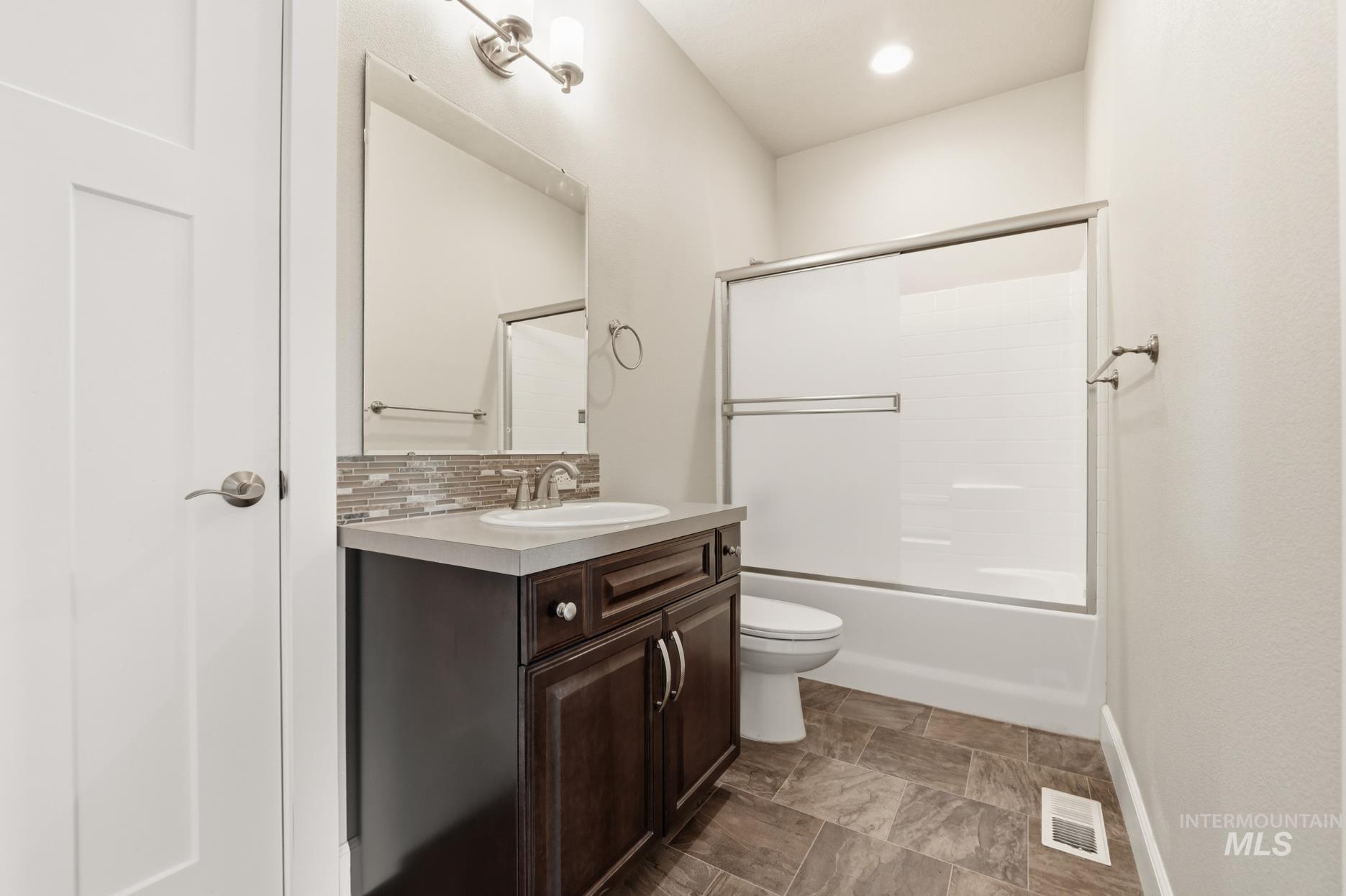 3787 N Woody Ln, Boise, Idaho 83703, 2 Bedrooms, 2.5 Bathrooms, Residential For Sale, Price $599,000,MLS 98997816