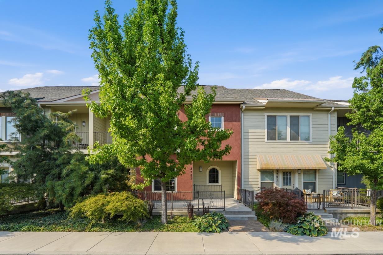 3787 N Woody Ln, Boise, Idaho 83703, 2 Bedrooms, 2.5 Bathrooms, Residential For Sale, Price $599,000,MLS 98997816