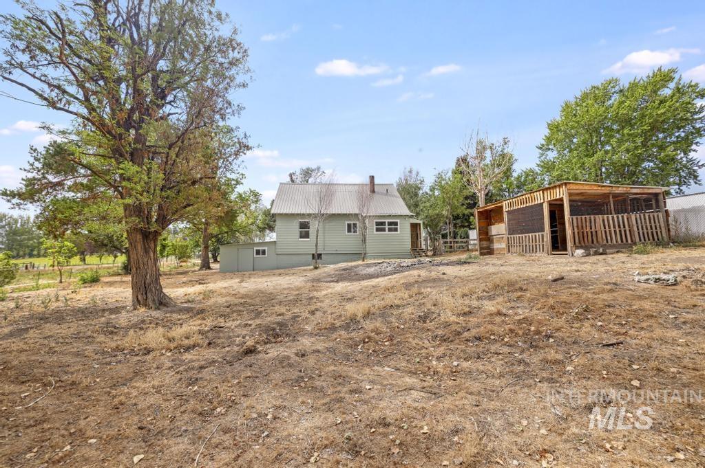 1888 E 2900 S, Wendell, Idaho 83335, 3 Bedrooms, 2 Bathrooms, Residential For Sale, Price $379,000, 98997817