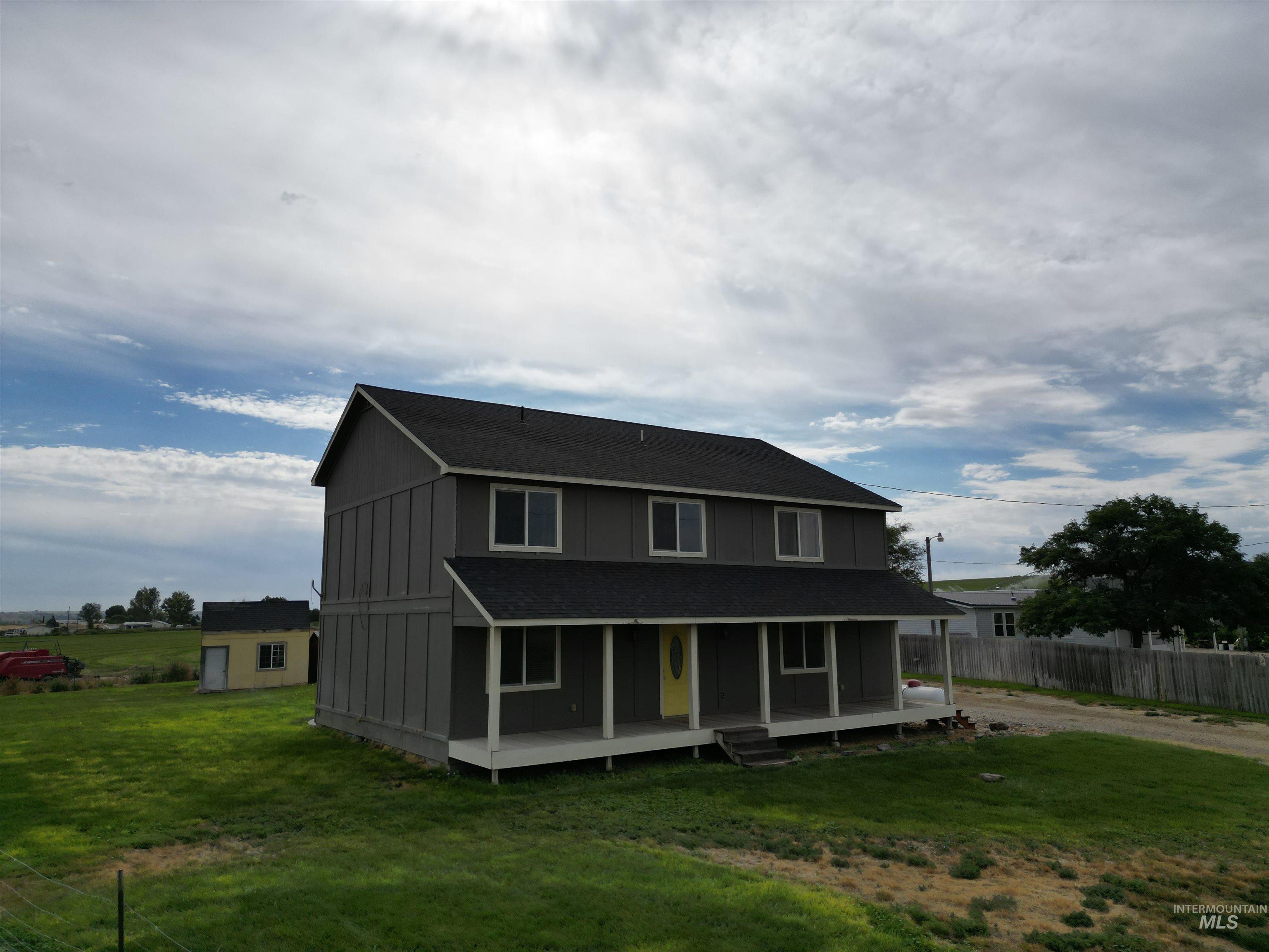 3044 Purdom Lane, Homedale, Idaho 83628, 4 Bedrooms, 2.5 Bathrooms, Residential For Sale, Price $499,500,MLS 98997867