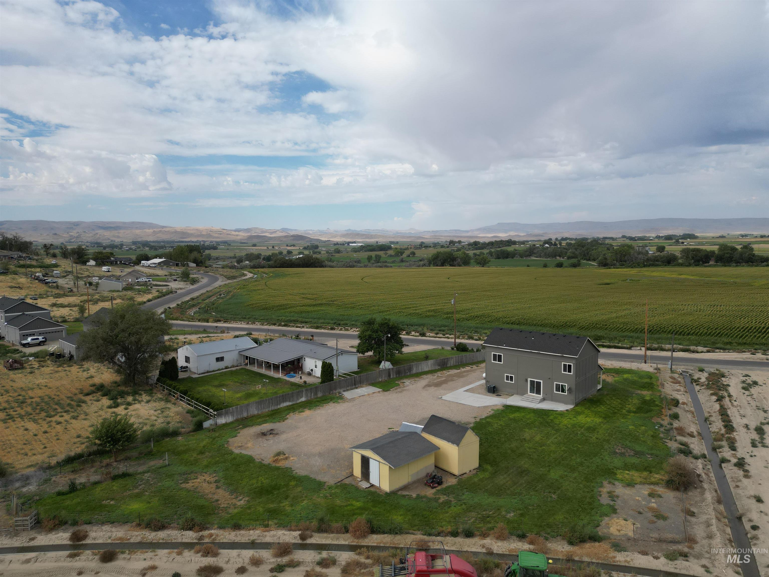3044 Purdom Lane, Homedale, Idaho 83628, 4 Bedrooms, 2.5 Bathrooms, Residential For Sale, Price $499,500,MLS 98997867