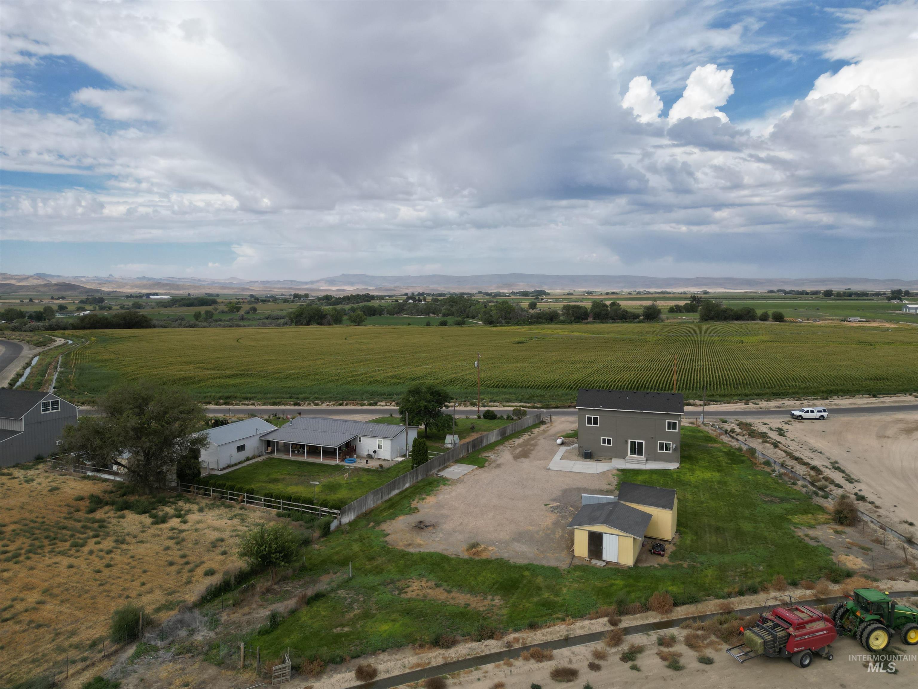 3044 Purdom Lane, Homedale, Idaho 83628, 4 Bedrooms, 2.5 Bathrooms, Residential For Sale, Price $499,500,MLS 98997867