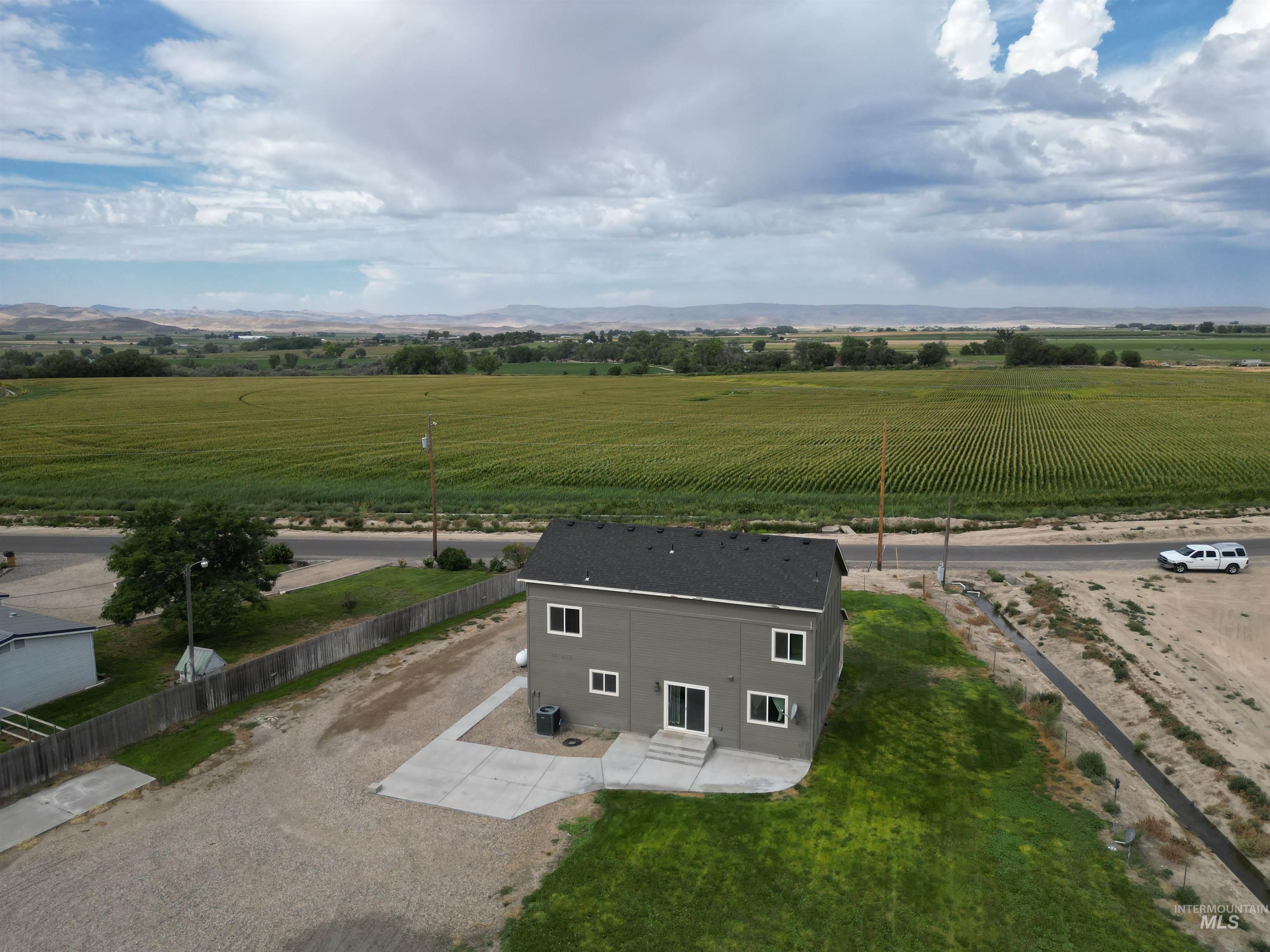 3044 Purdom Lane, Homedale, Idaho 83628, 4 Bedrooms, 2.5 Bathrooms, Residential For Sale, Price $499,500,MLS 98997867