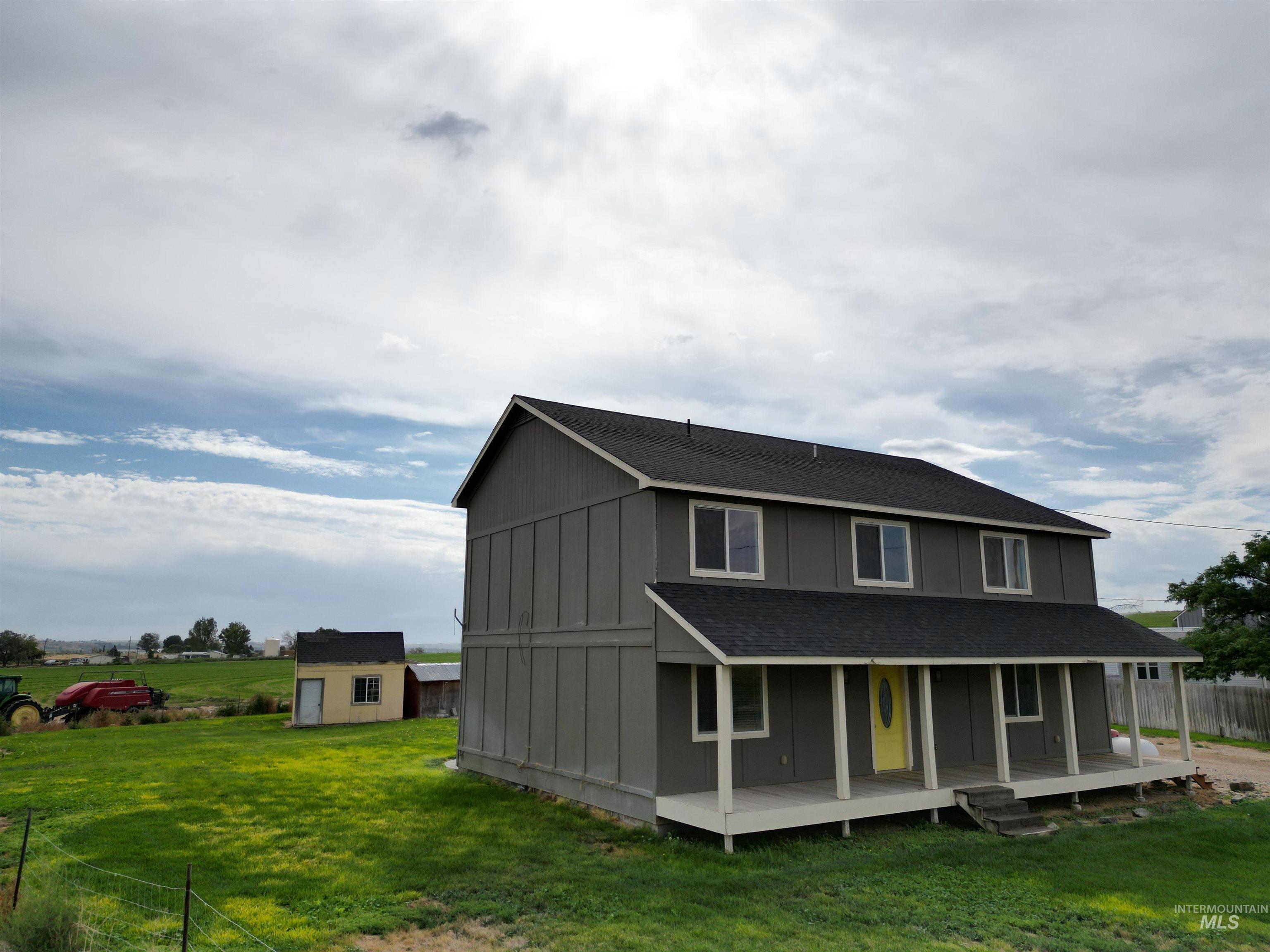 3044 Purdom Lane, Homedale, Idaho 83628, 4 Bedrooms, 2.5 Bathrooms, Residential For Sale, Price $499,500,MLS 98997867