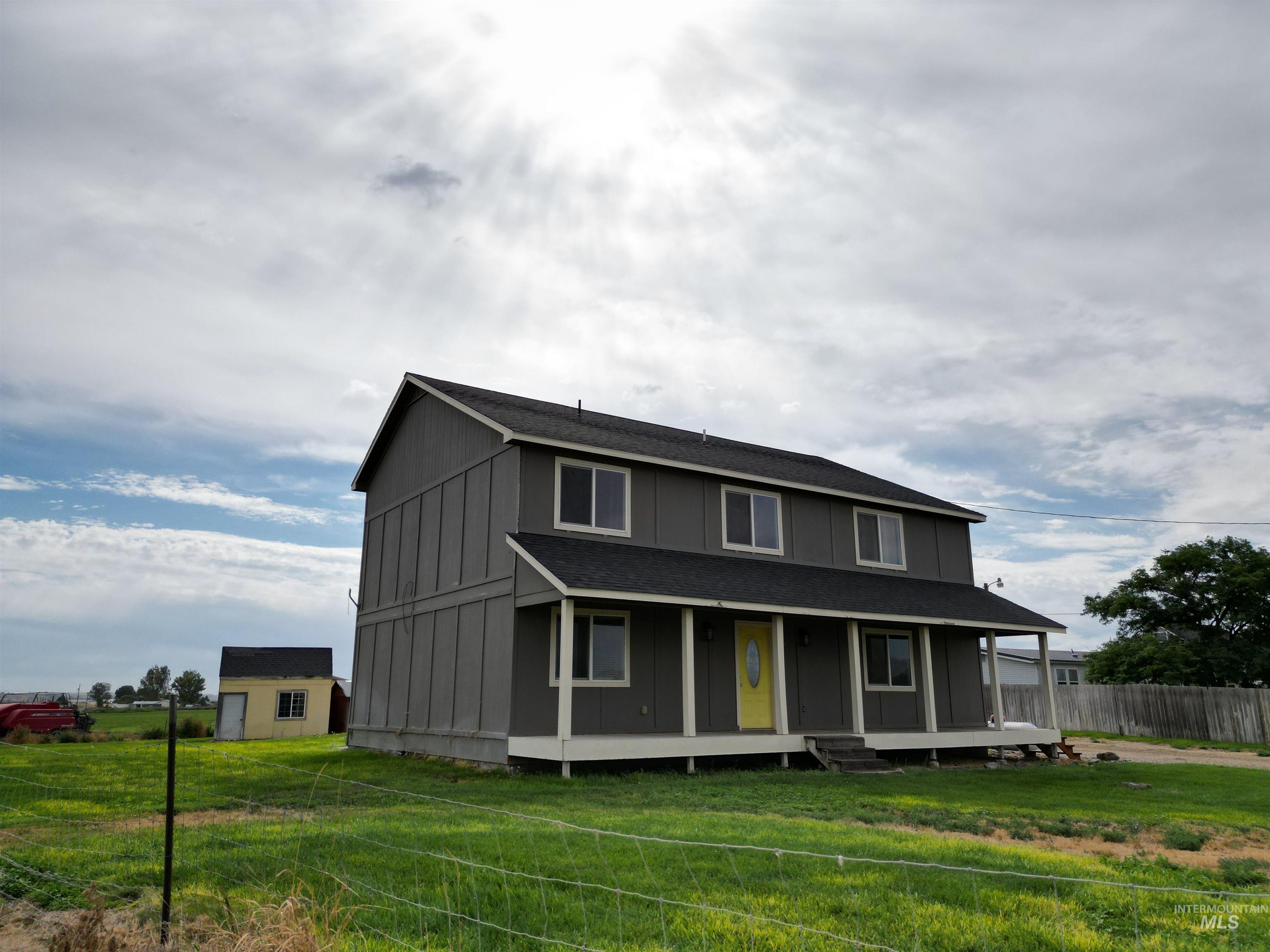 3044 Purdom Lane, Homedale, Idaho 83628, 4 Bedrooms, 2.5 Bathrooms, Residential For Sale, Price $499,500,MLS 98997867