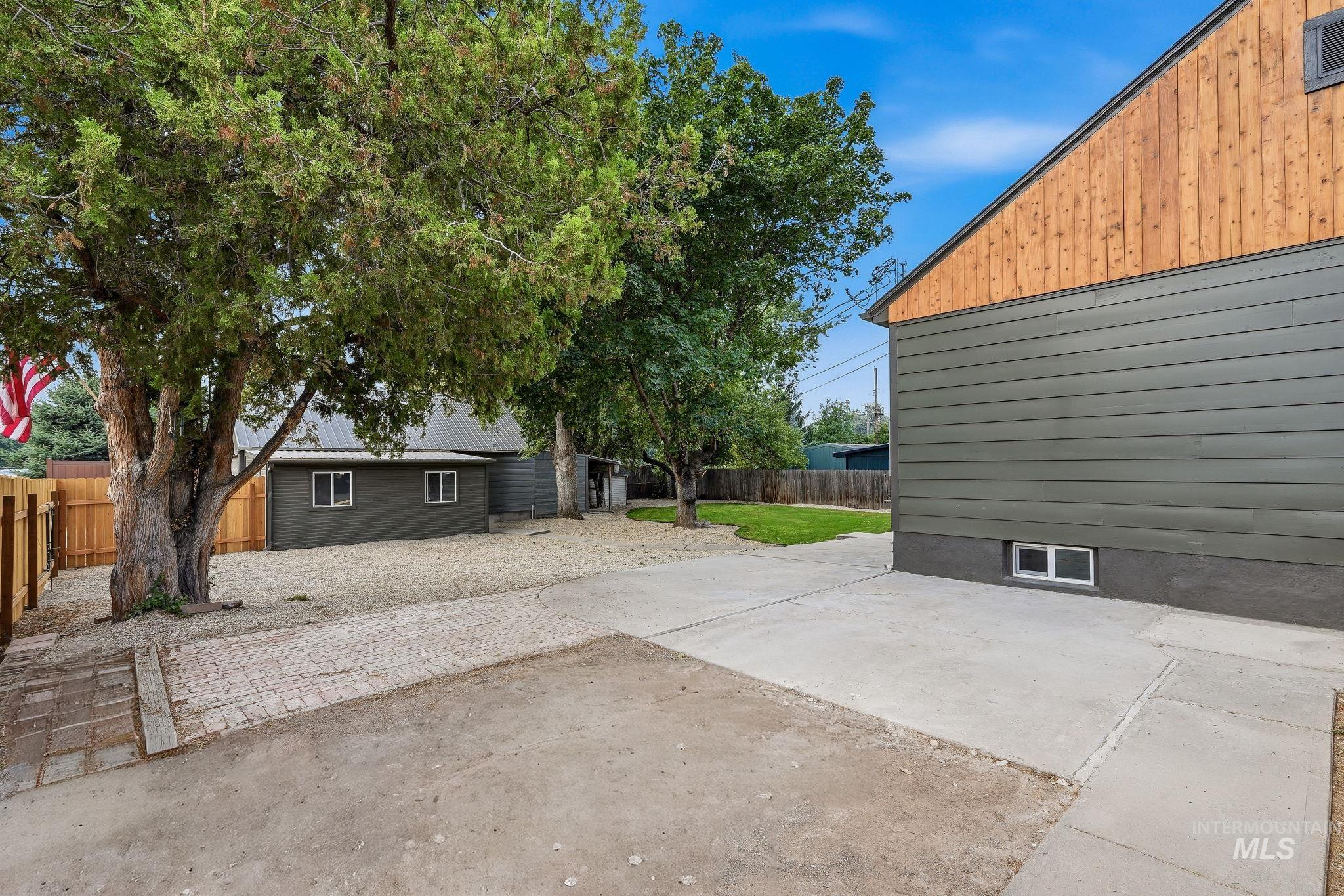 4101 W Kootenai, Boise, Idaho 83705, 4 Bedrooms, 2.5 Bathrooms, Residential For Sale, Price $665,000, 98997869