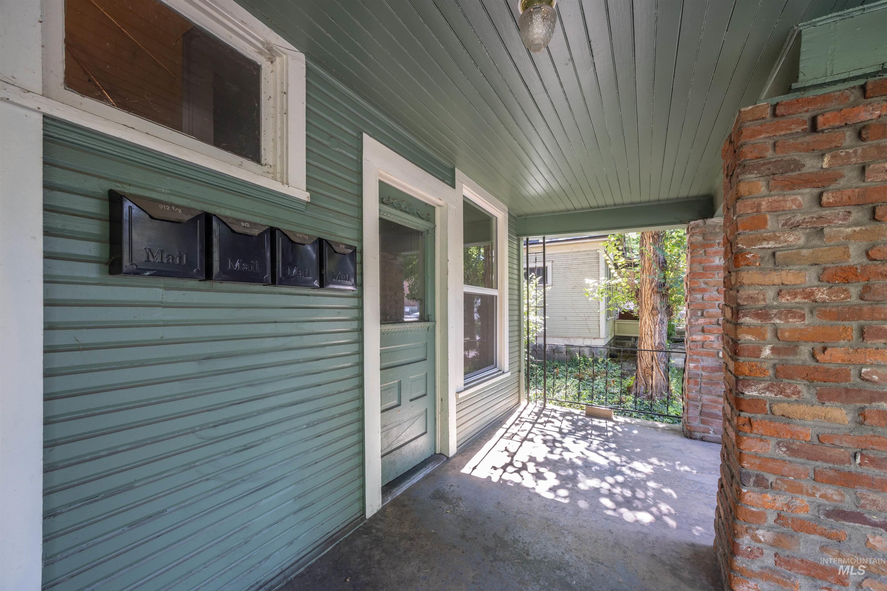 912 W Fort St, Boise, Idaho 83702, 1 Bedroom, 1 Bathroom, Residential Income For Sale, Price $925,000, 98997899