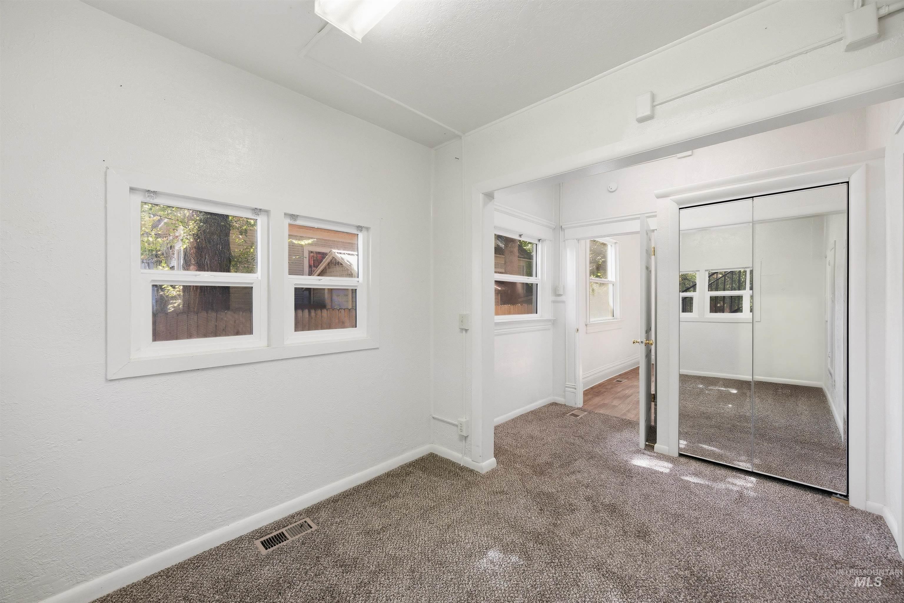 912 W Fort St, Boise, Idaho 83702, 1 Bedroom, 1 Bathroom, Residential Income For Sale, Price $925,000, 98997899
