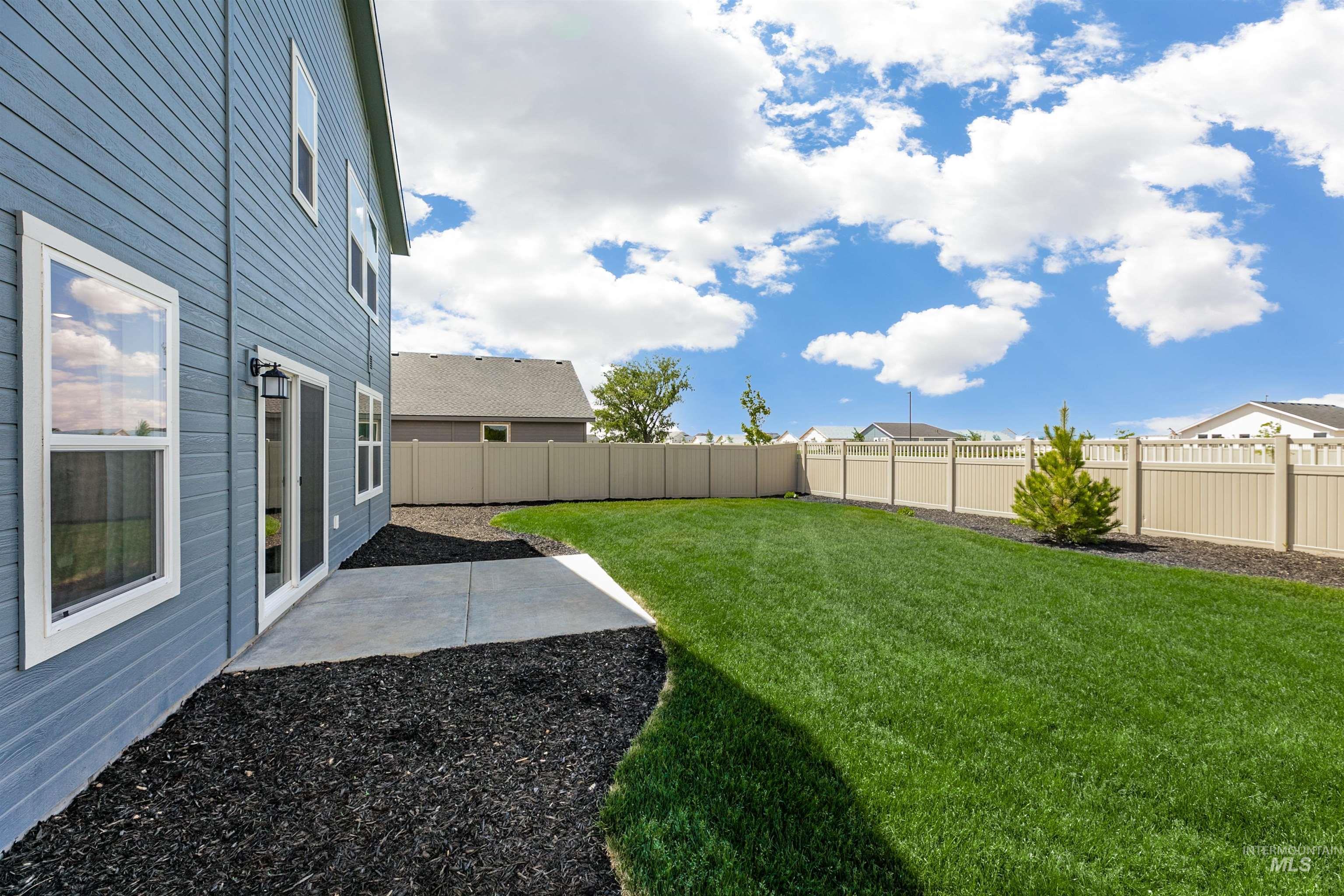 8600 E Love Ct, Nampa, Idaho 83687, 4 Bedrooms, 3 Bathrooms, Residential For Sale, Price $486,900,MLS 98997918