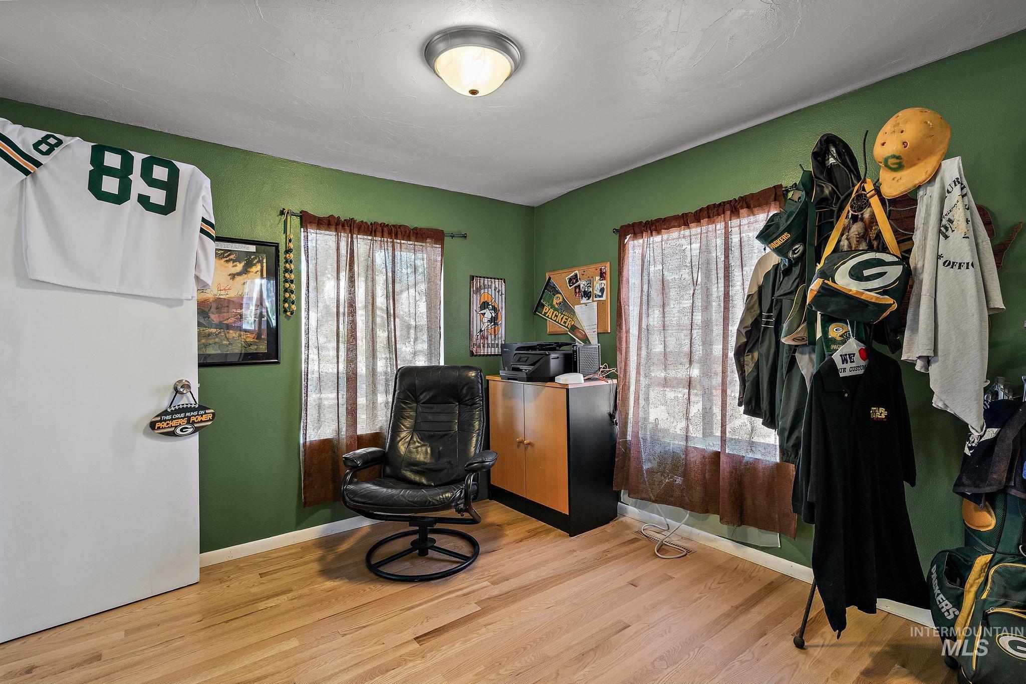 2018 S Hervey St, Boise, Idaho 83705, 3 Bedrooms, 2 Bathrooms, Residential For Sale, Price $459,900,MLS 98997919