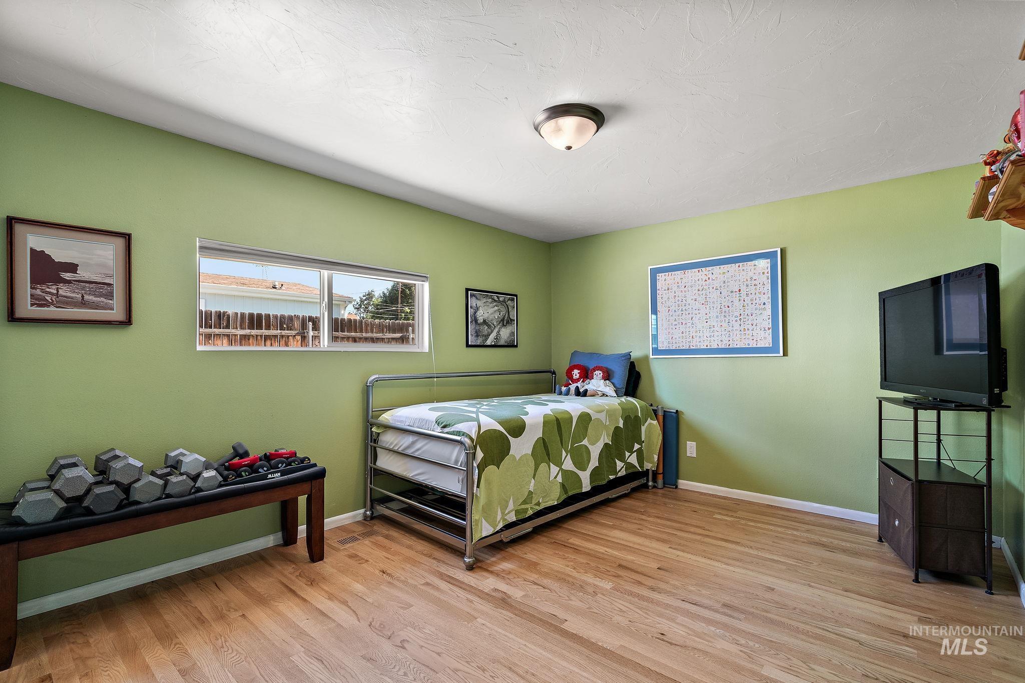 2018 S Hervey St, Boise, Idaho 83705, 3 Bedrooms, 2 Bathrooms, Residential For Sale, Price $459,900,MLS 98997919