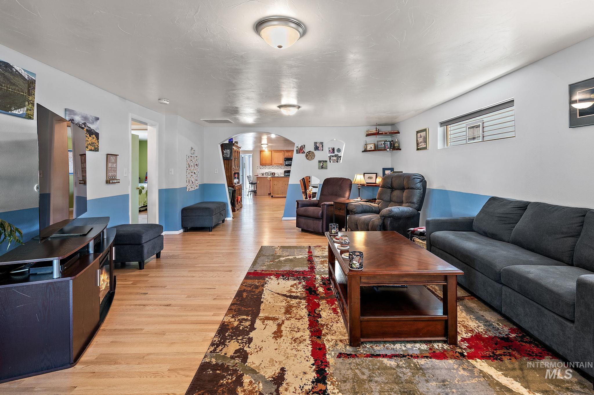 2018 S Hervey St, Boise, Idaho 83705, 3 Bedrooms, 2 Bathrooms, Residential For Sale, Price $459,900,MLS 98997919