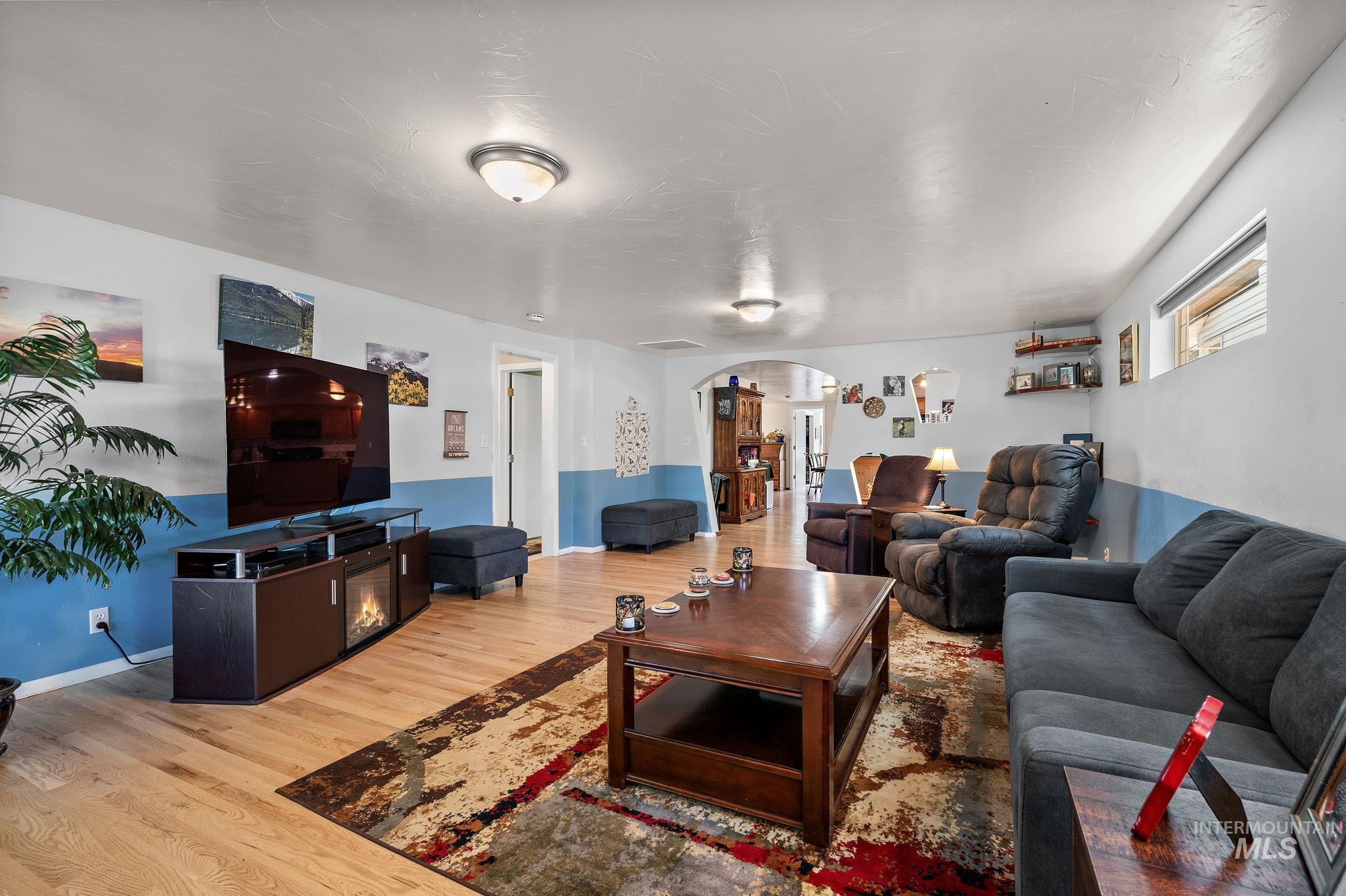 2018 S Hervey St, Boise, Idaho 83705, 3 Bedrooms, 2 Bathrooms, Residential For Sale, Price $459,900,MLS 98997919