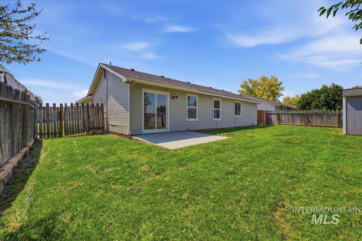 3124 Parkview Way, Nampa, Idaho 83687, 3 Bedrooms, 2 Bathrooms, Residential For Sale, Price $364,900,MLS 98997920