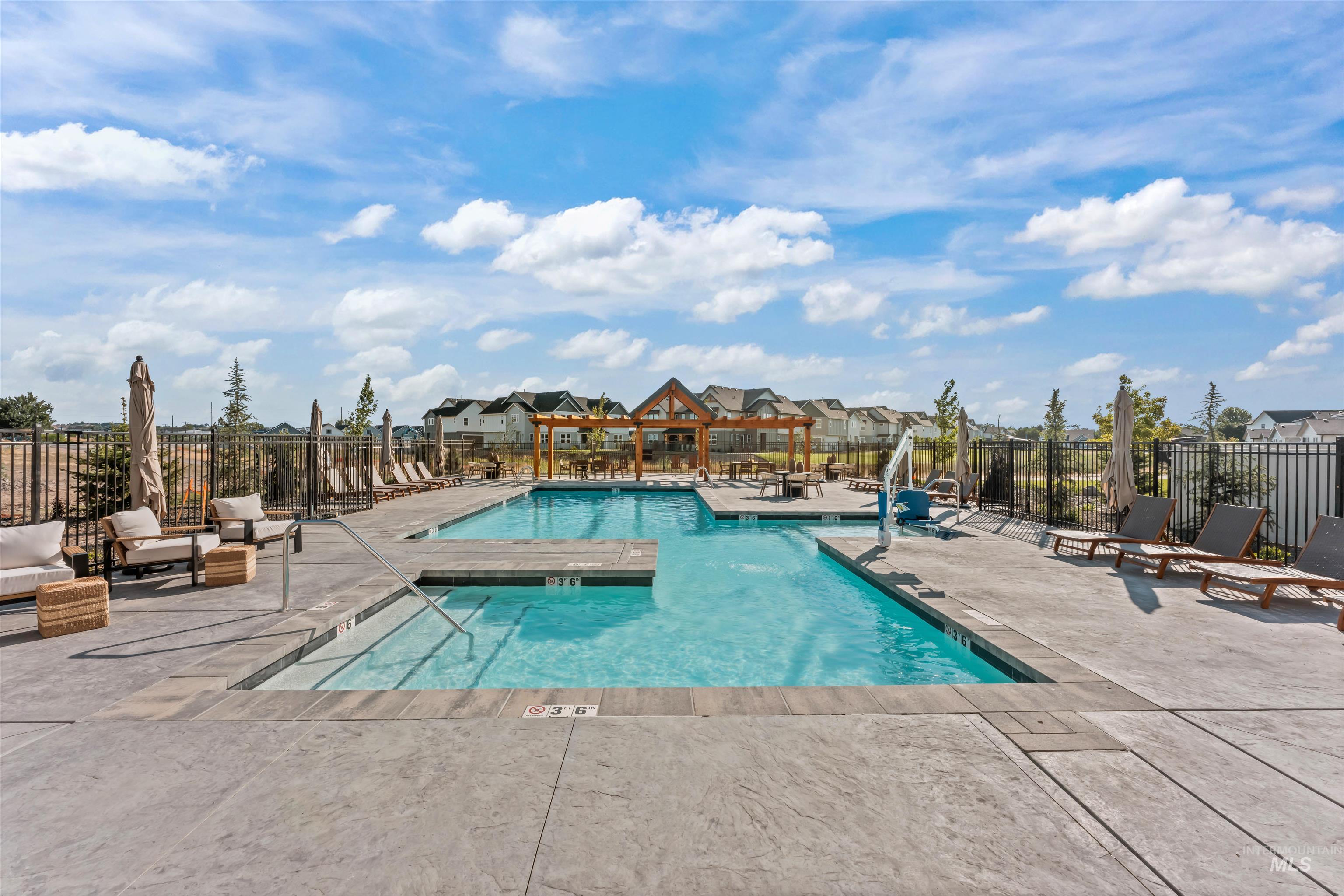 12662 W Meliora Ln, Star, Idaho 83669, 3 Bedrooms, 3 Bathrooms, Residential For Sale, Price $724,990,MLS 98997931