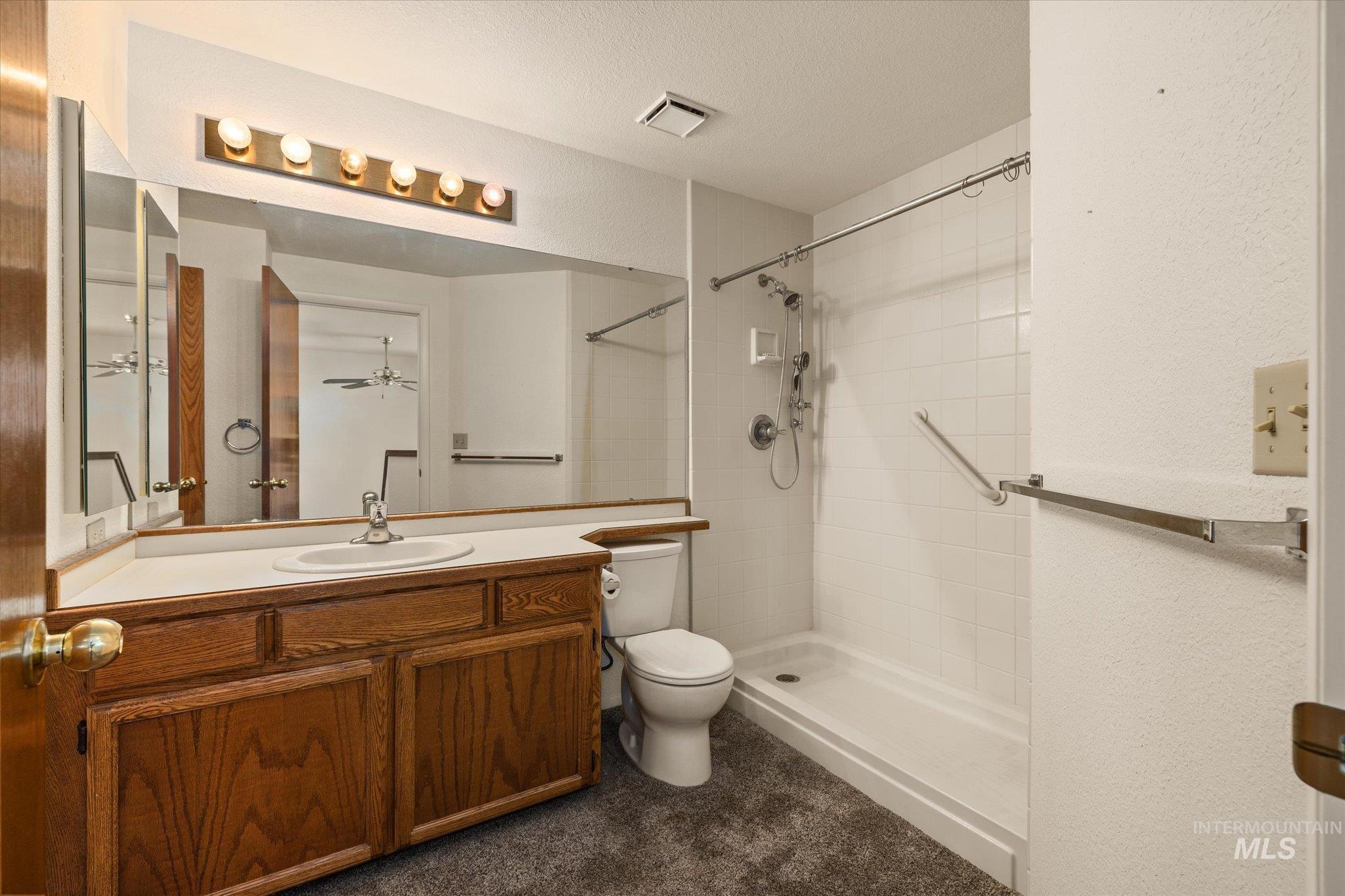 906 N Benjamin Lane, Boise, Idaho 83704, 2 Bedrooms, 1.5 Bathrooms, Residential For Sale, Price $299,900,MLS 98997935
