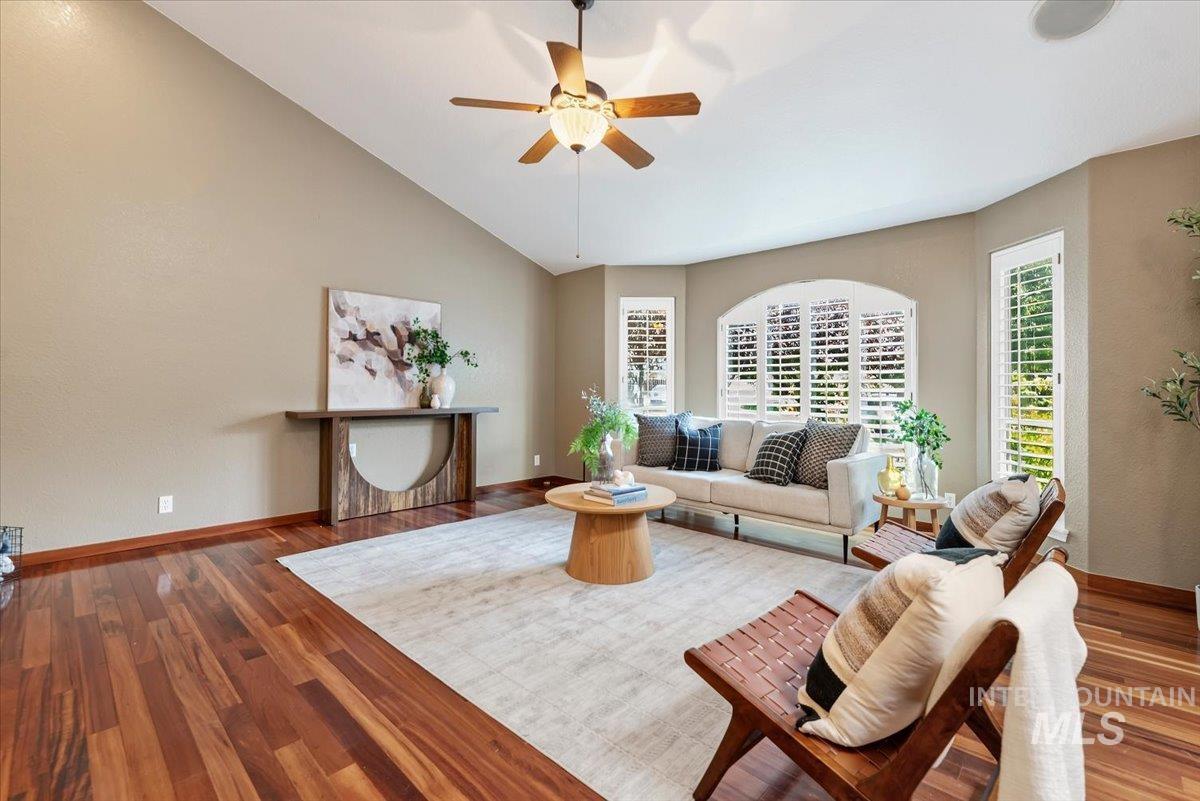 5695 S Kalmia, Boise, Idaho 83716, 3 Bedrooms, 2 Bathrooms, Residential For Sale, Price $549,900, 98997939