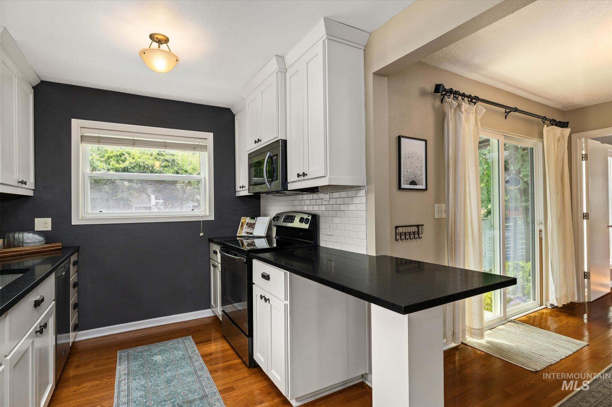 1501 N 24th St, Boise, Idaho 83702, 3 Bedrooms, 2 Bathrooms, Residential For Sale, Price $749,900, 98997944