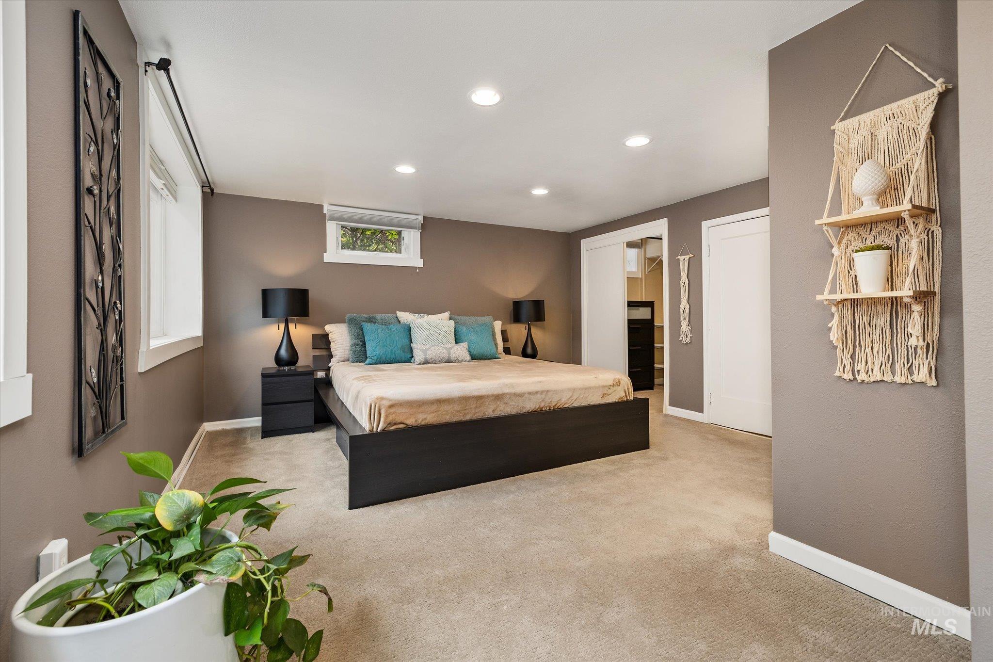 1501 N 24th St, Boise, Idaho 83702, 3 Bedrooms, 2 Bathrooms, Residential For Sale, Price $749,900, 98997944