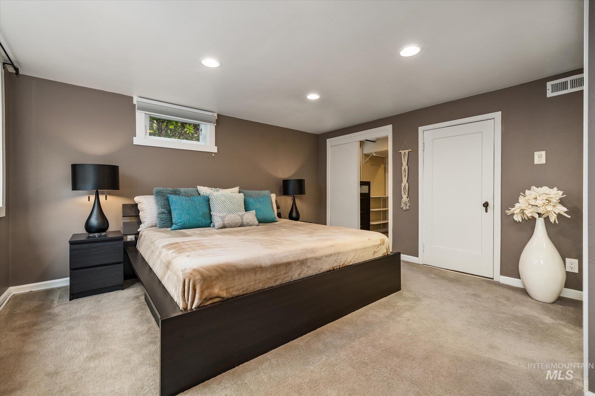1501 N 24th St, Boise, Idaho 83702, 3 Bedrooms, 2 Bathrooms, Residential For Sale, Price $749,900, 98997944