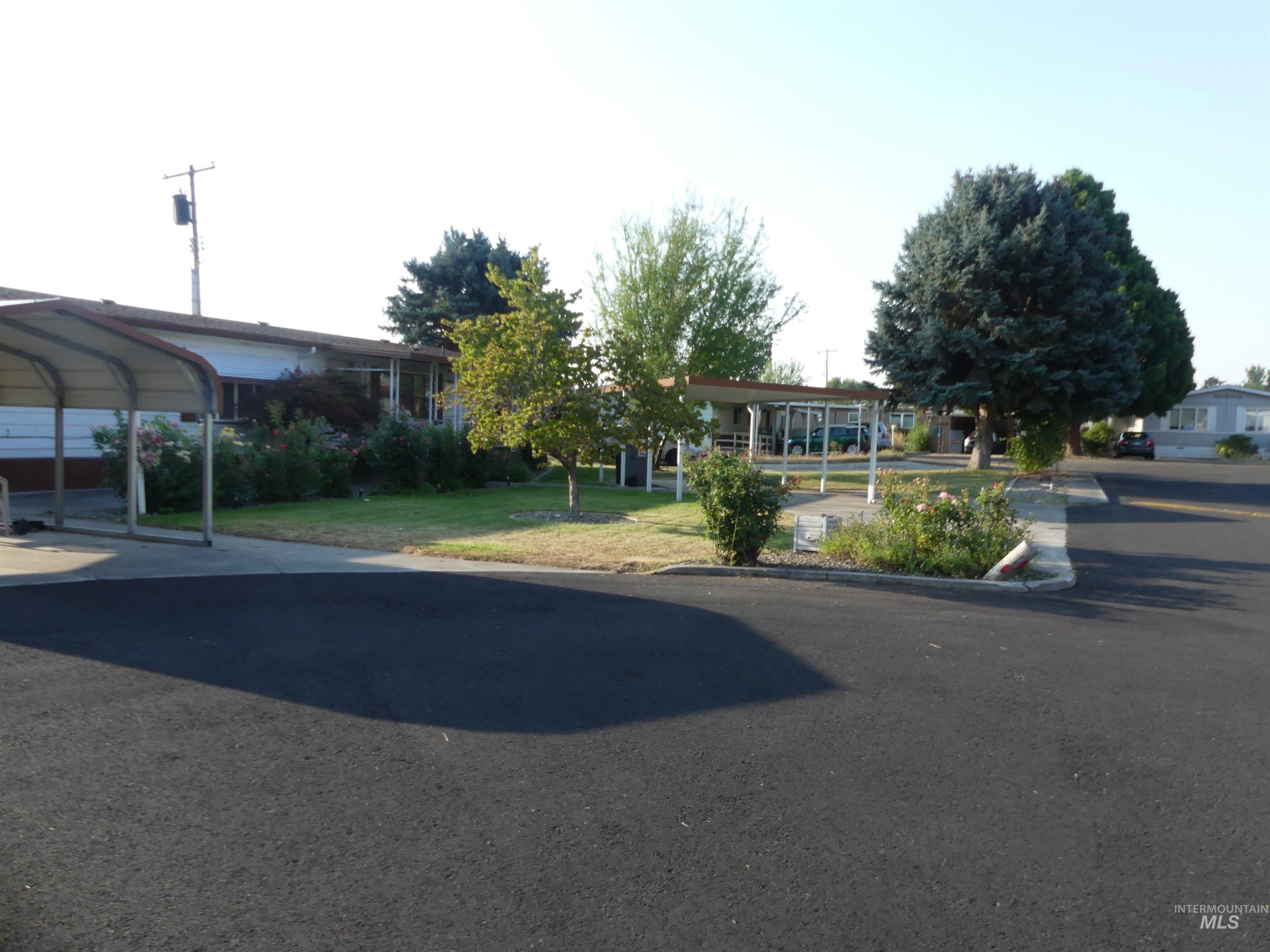2015 6th Ave, Clarkston, Washington 99403, 3 Bedrooms, 2 Bathrooms, Residential For Sale, Price $79,000, 98997947
