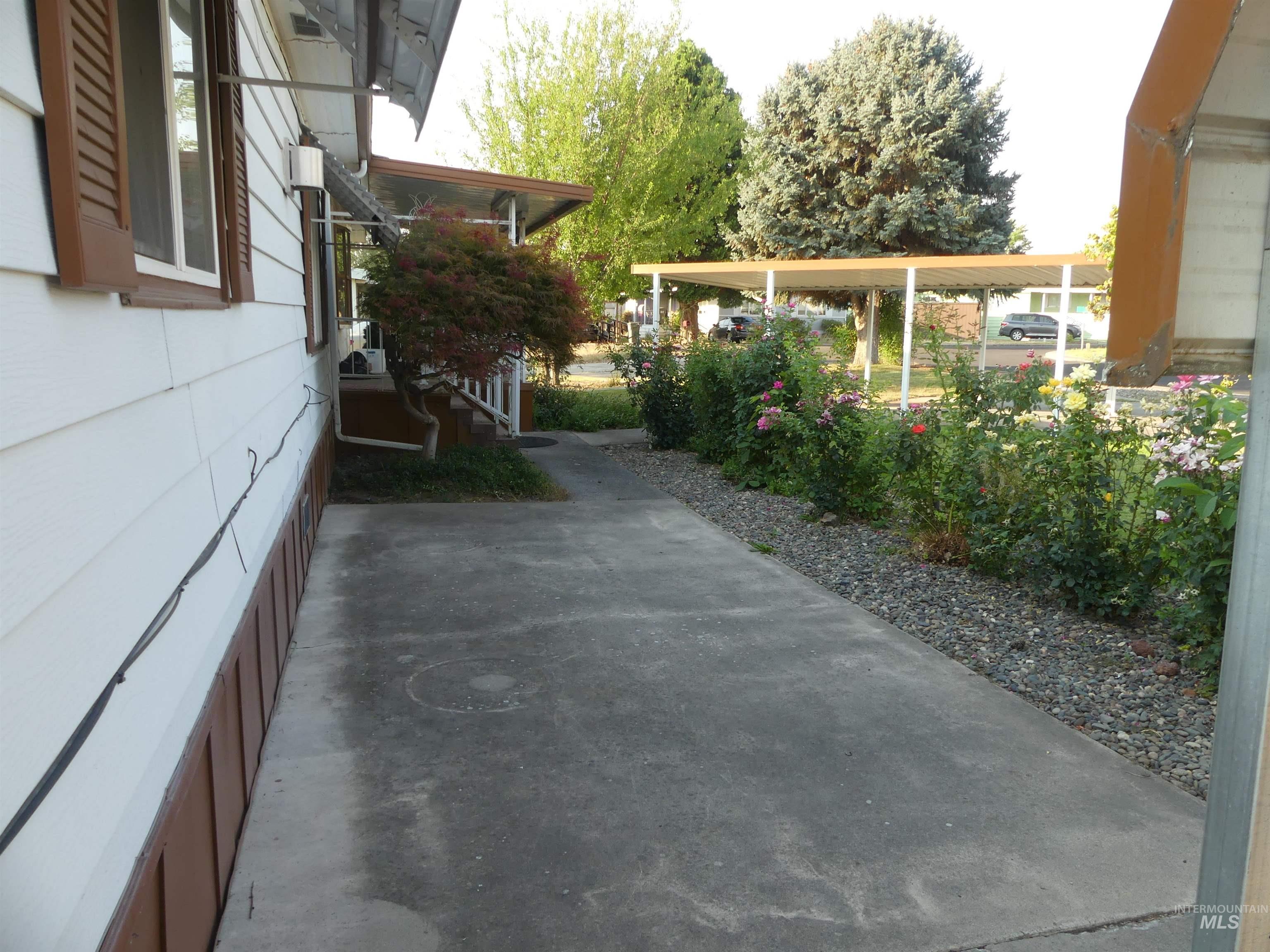 2015 6th Ave, Clarkston, Washington 99403, 3 Bedrooms, 2 Bathrooms, Residential For Sale, Price $79,000, 98997947