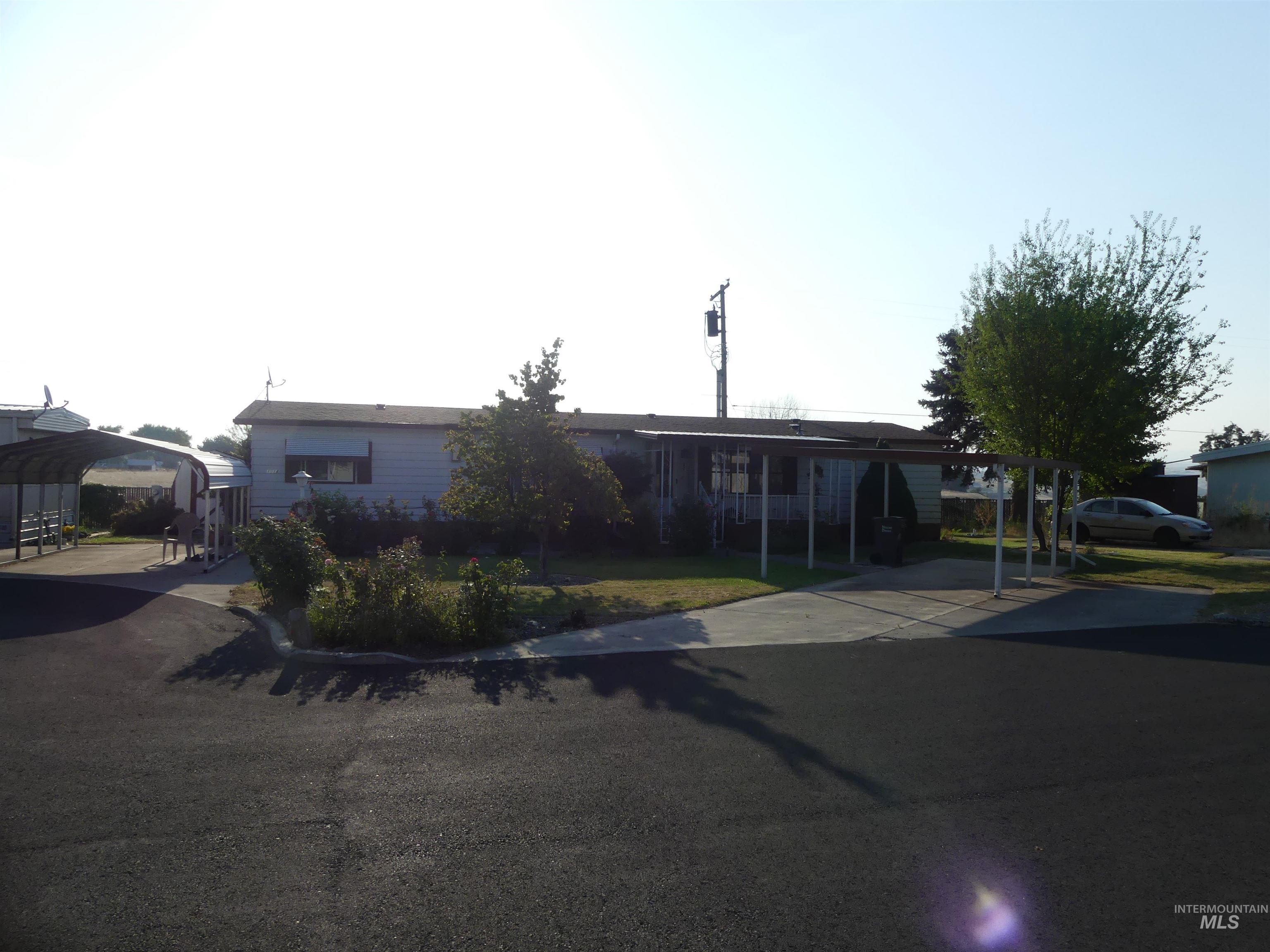 2015 6th Ave, Clarkston, Washington 99403, 3 Bedrooms, 2 Bathrooms, Residential For Sale, Price $79,000, 98997947