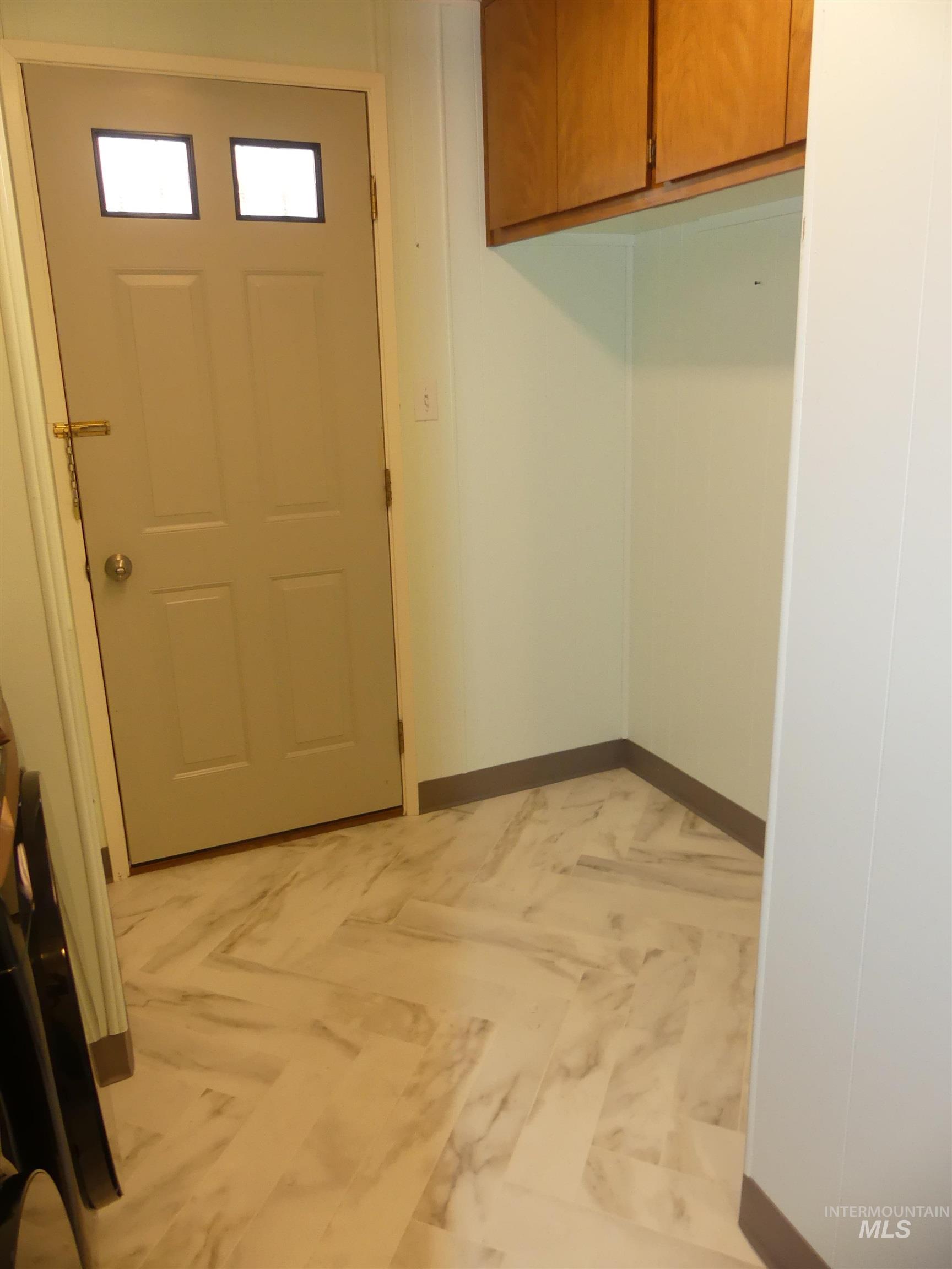 2015 6th Ave, Clarkston, Washington 99403, 3 Bedrooms, 2 Bathrooms, Residential For Sale, Price $79,000, 98997947