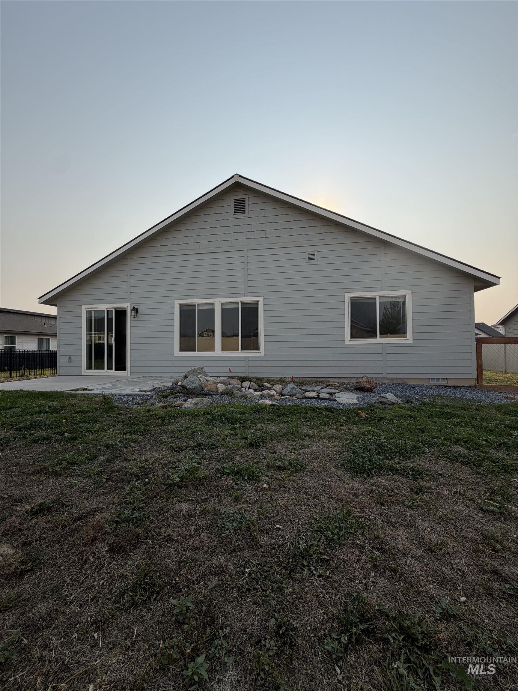 15363 Stovall Ave, Caldwell, Idaho 83607, 3 Bedrooms, 2 Bathrooms, Residential For Sale, Price $415,000, 98997951
