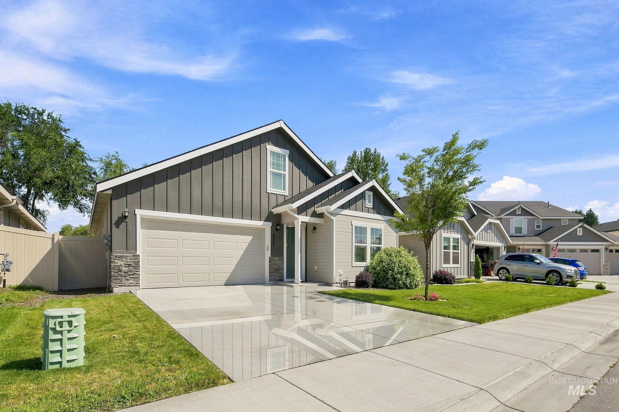 672 E Warrior Basin St., Kuna, Idaho 83634, 4 Bedrooms, 2 Bathrooms, Residential For Sale, Price $469,900,MLS 98997952
