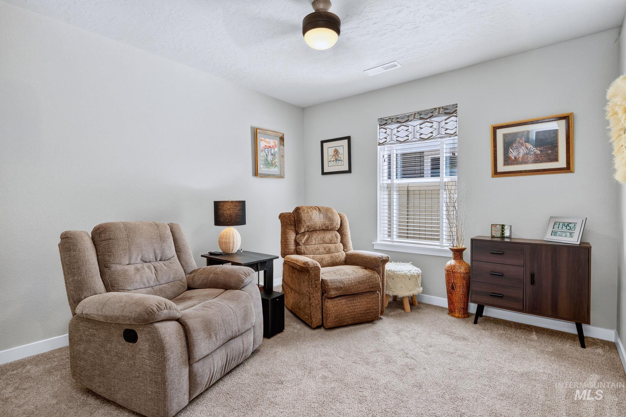 672 E Warrior Basin St., Kuna, Idaho 83634, 4 Bedrooms, 2 Bathrooms, Residential For Sale, Price $469,900,MLS 98997952