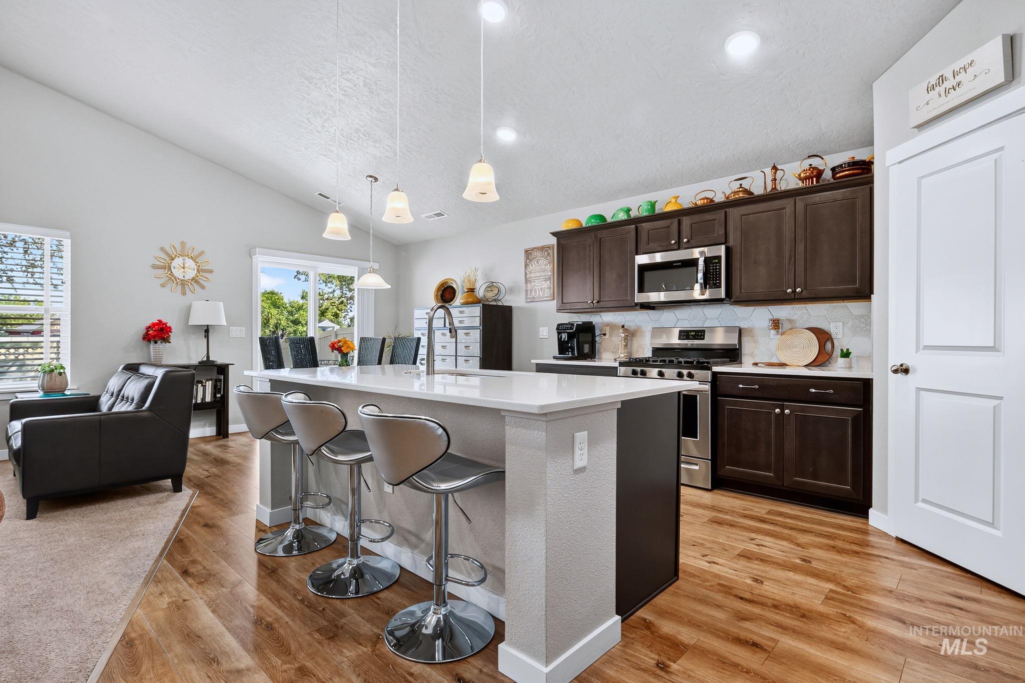 672 E Warrior Basin St., Kuna, Idaho 83634, 4 Bedrooms, 2 Bathrooms, Residential For Sale, Price $469,900,MLS 98997952