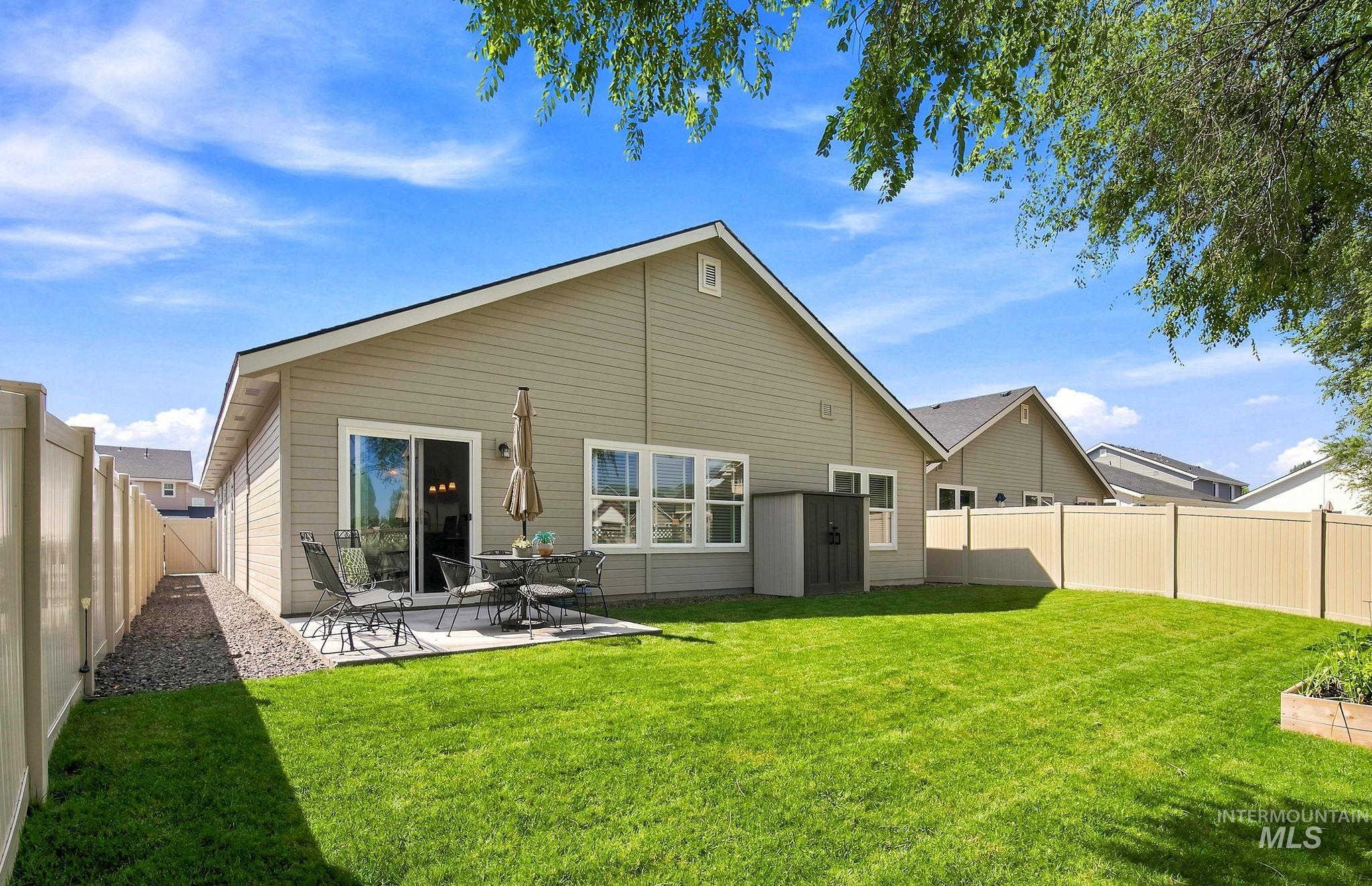 672 E Warrior Basin St., Kuna, Idaho 83634, 4 Bedrooms, 2 Bathrooms, Residential For Sale, Price $469,900,MLS 98997952