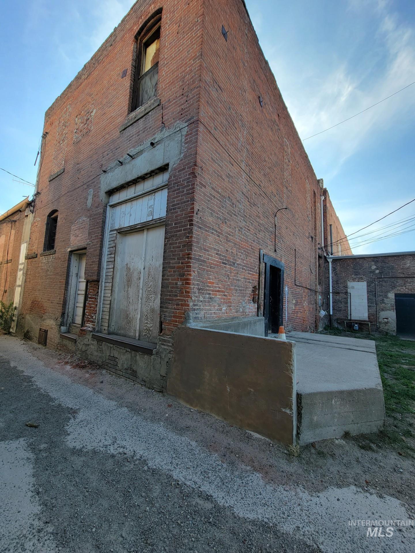 6 N Main St, Payette, Idaho 83661, Business/Commercial For Sale, Price $499,000,MLS 98997953